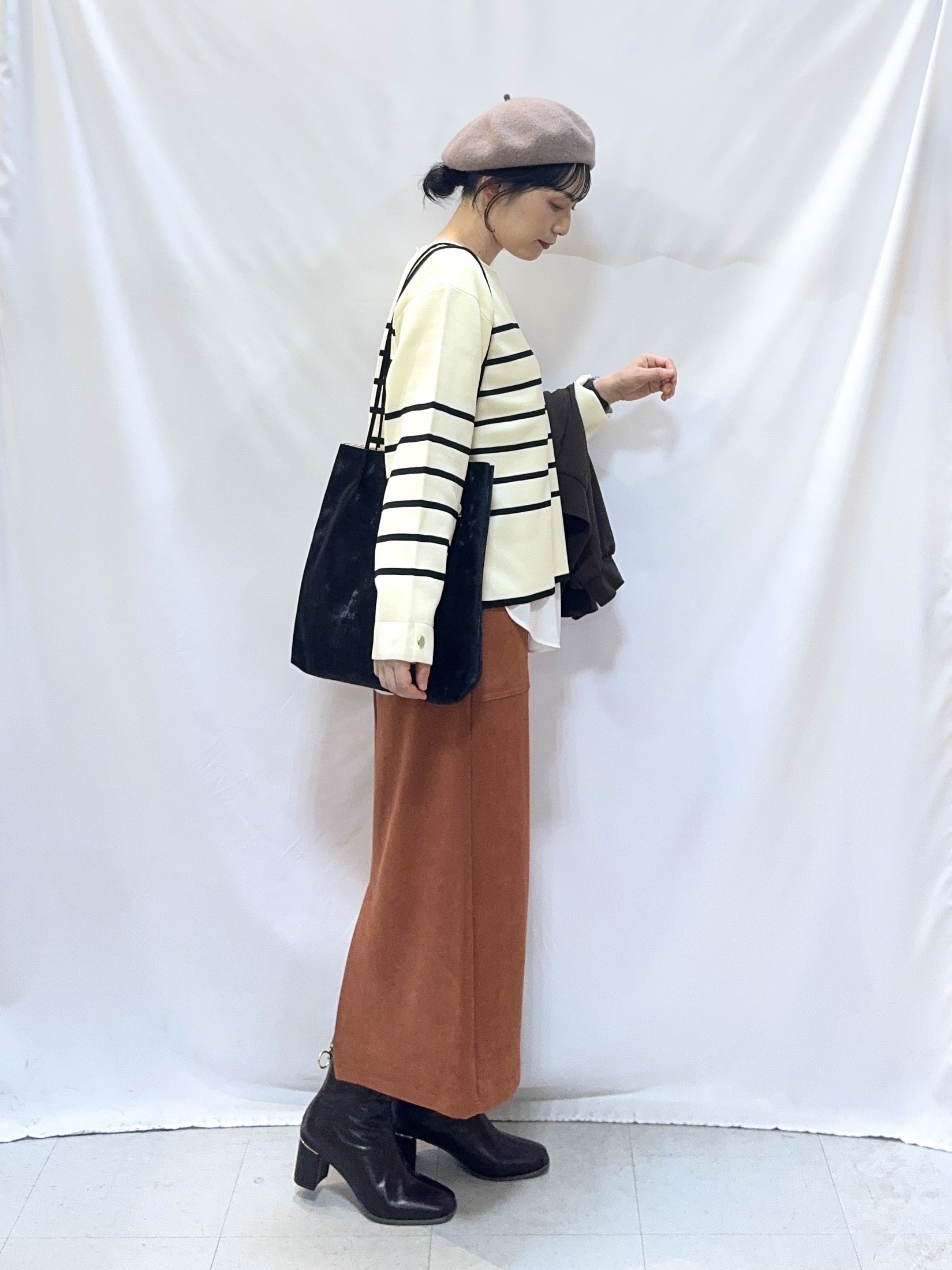 𝐇𝐢𝐫𝐨𝐦𝐢さんの「SHOO･LA･RUE｜【S-LL】洗濯後しわになりにくい 麻調リブブルゾン」を使ったコーディネート