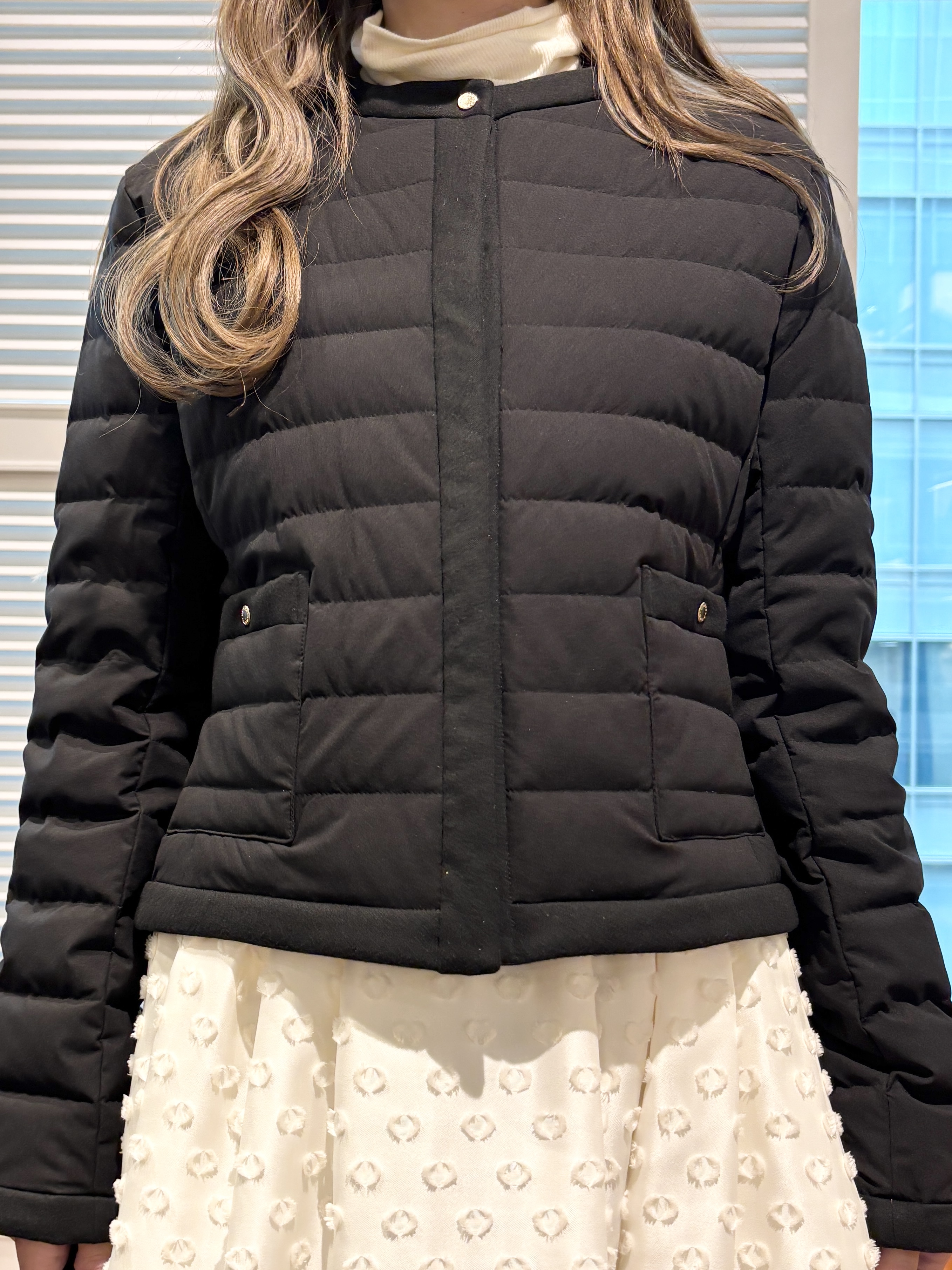 清水夏姫さんの「DRESSTERIOR｜【吸湿発熱/保湿機能/インナー】ホカウル タートルネックプルオーバー」を使ったコーディネート