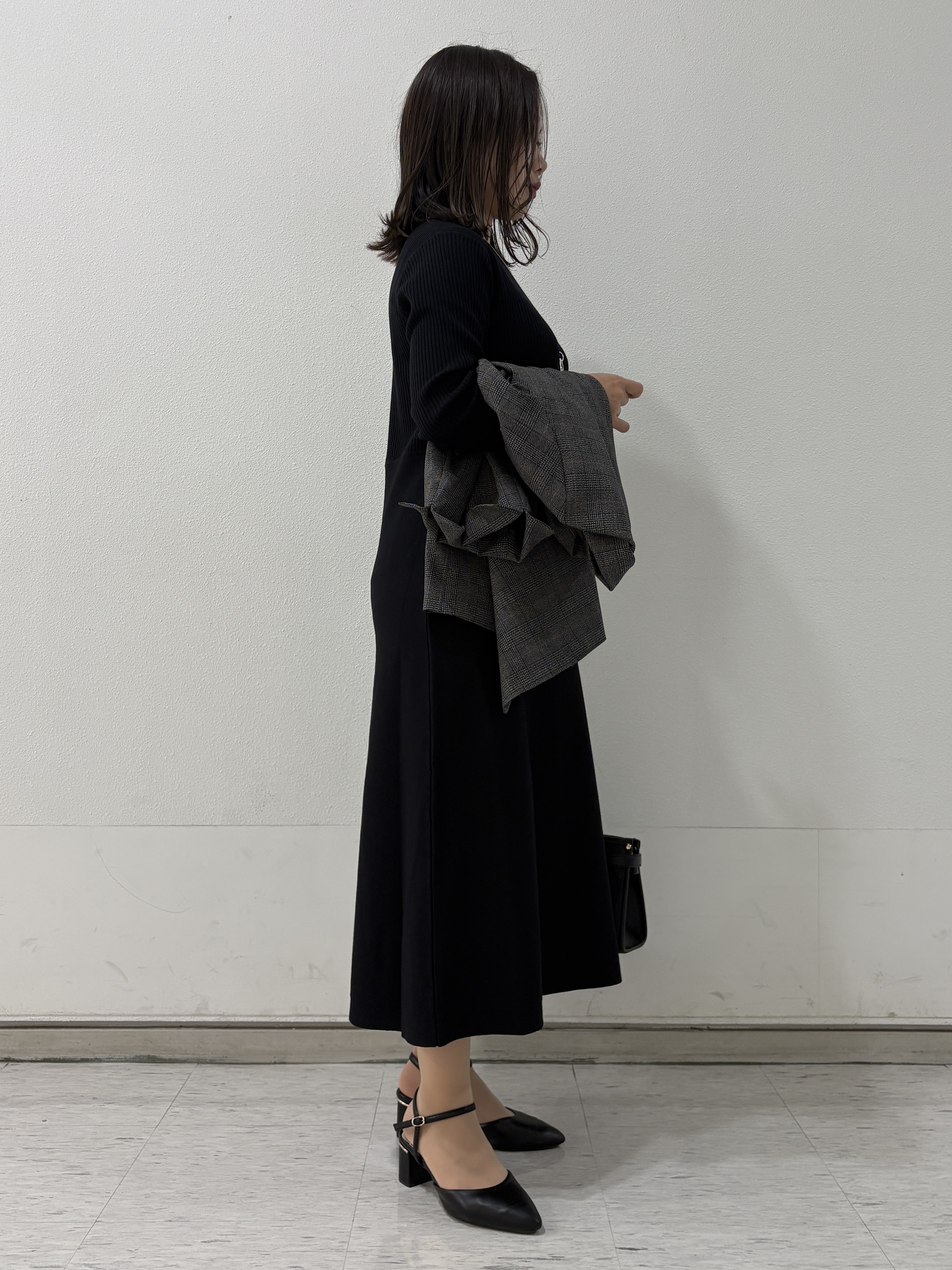 kahoさんの「INDIVI｜【一着でコーデ完成！】ニットコンビ 美スタイルワンピース」を使ったコーディネート