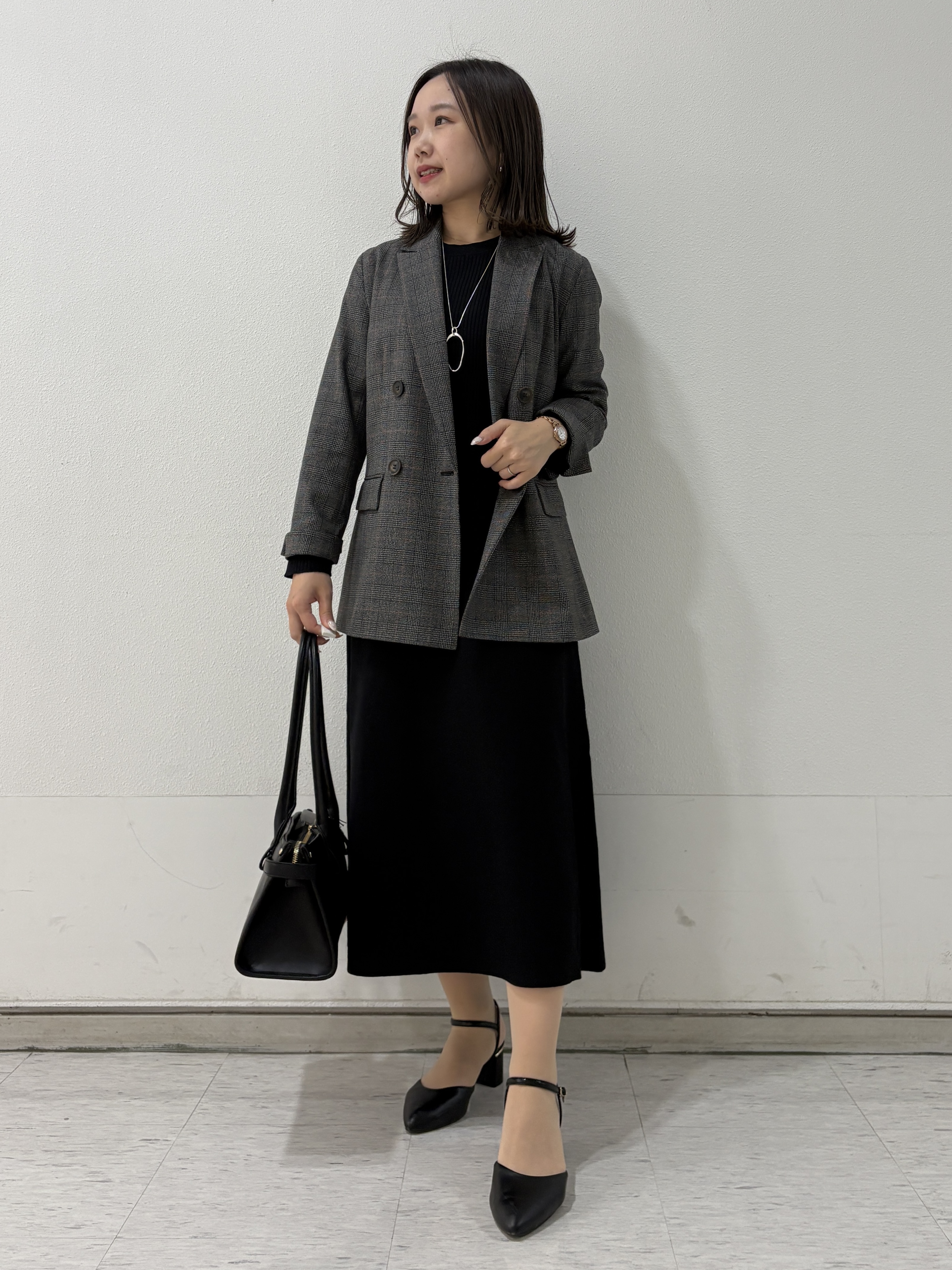 kahoさんの「INDIVI｜【一着でコーデ完成！】ニットコンビ 美スタイルワンピース」を使ったコーディネート