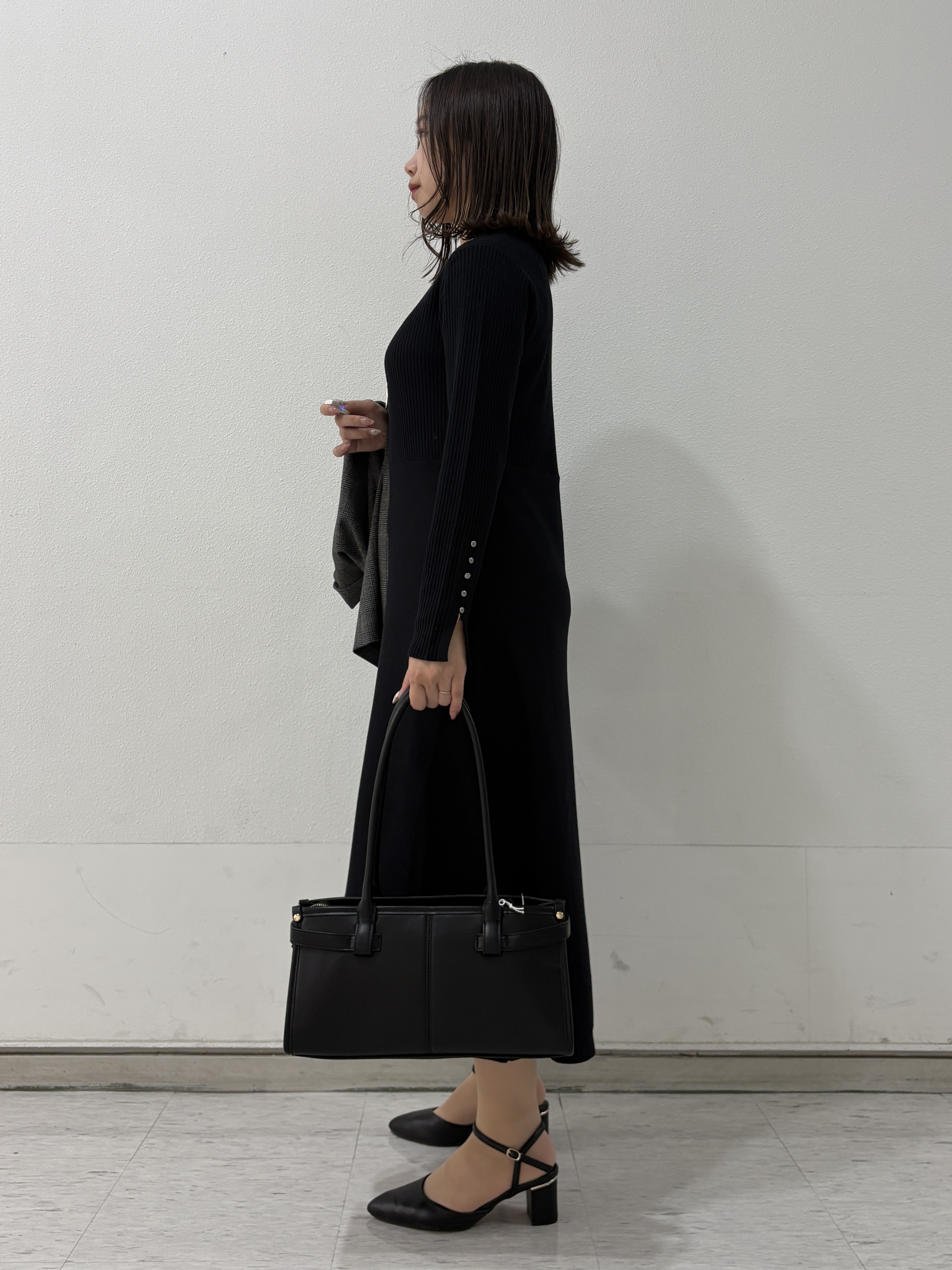 kahoさんの「INDIVI｜【一着でコーデ完成！】ニットコンビ 美スタイルワンピース」を使ったコーディネート