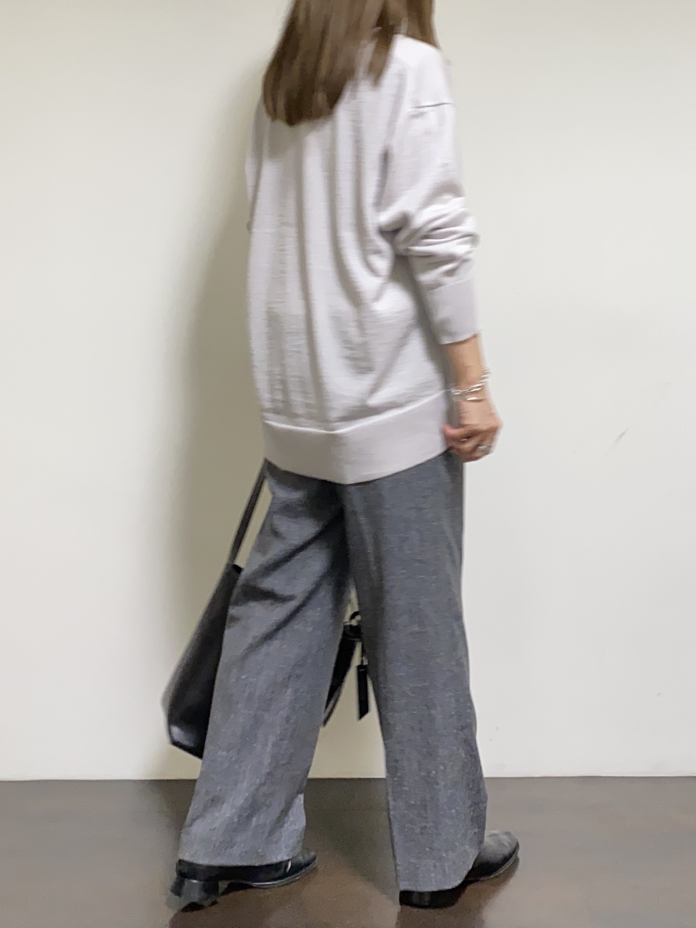 tomoさんの「UNTITLED｜【アンサンブル可/秋羽織り/通勤】シルクウールカシミヤカーディガン」を使ったコーディネート