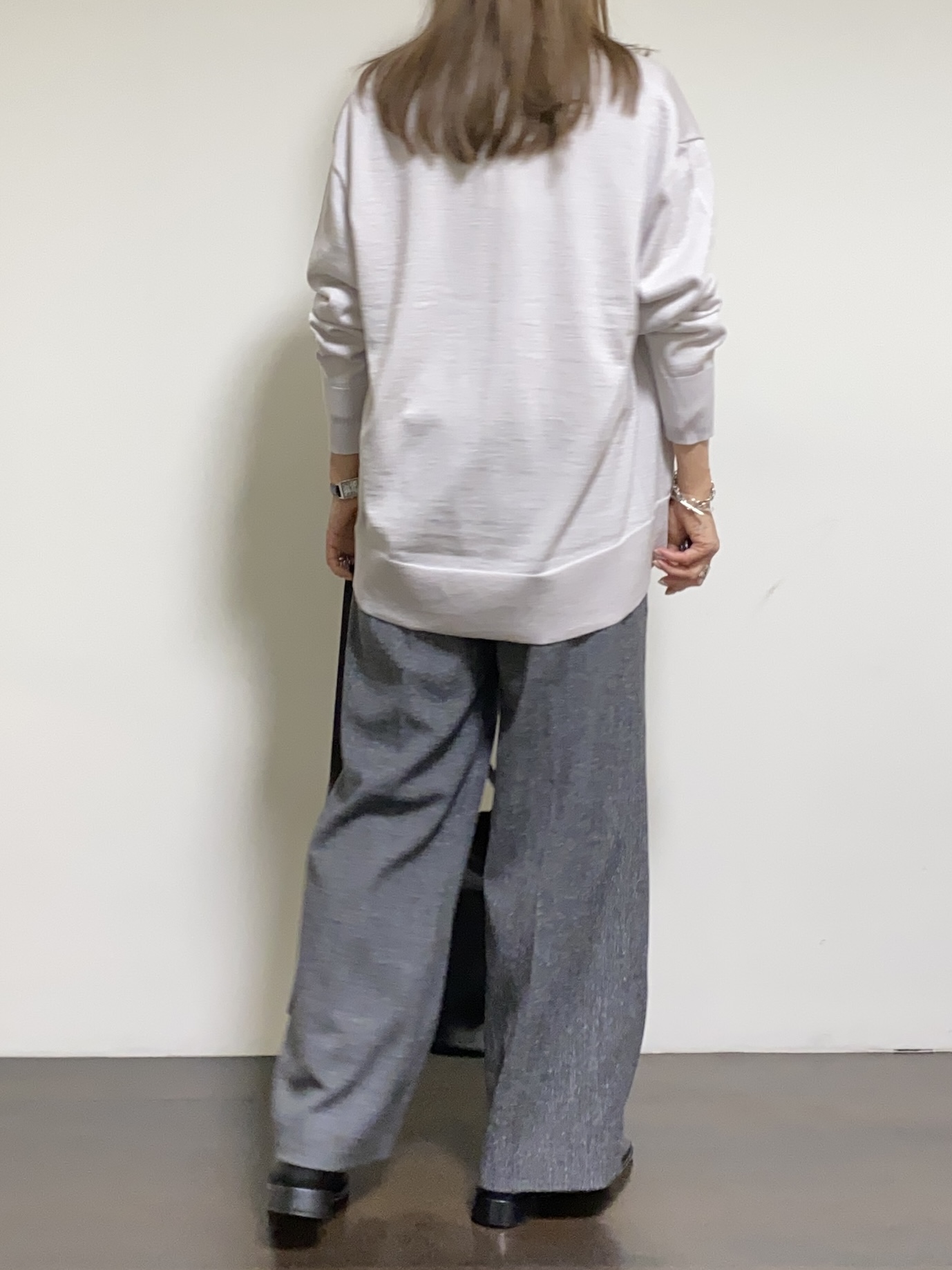 tomoさんの「UNTITLED｜【アンサンブル可/秋羽織り/通勤】シルクウールカシミヤカーディガン」を使ったコーディネート