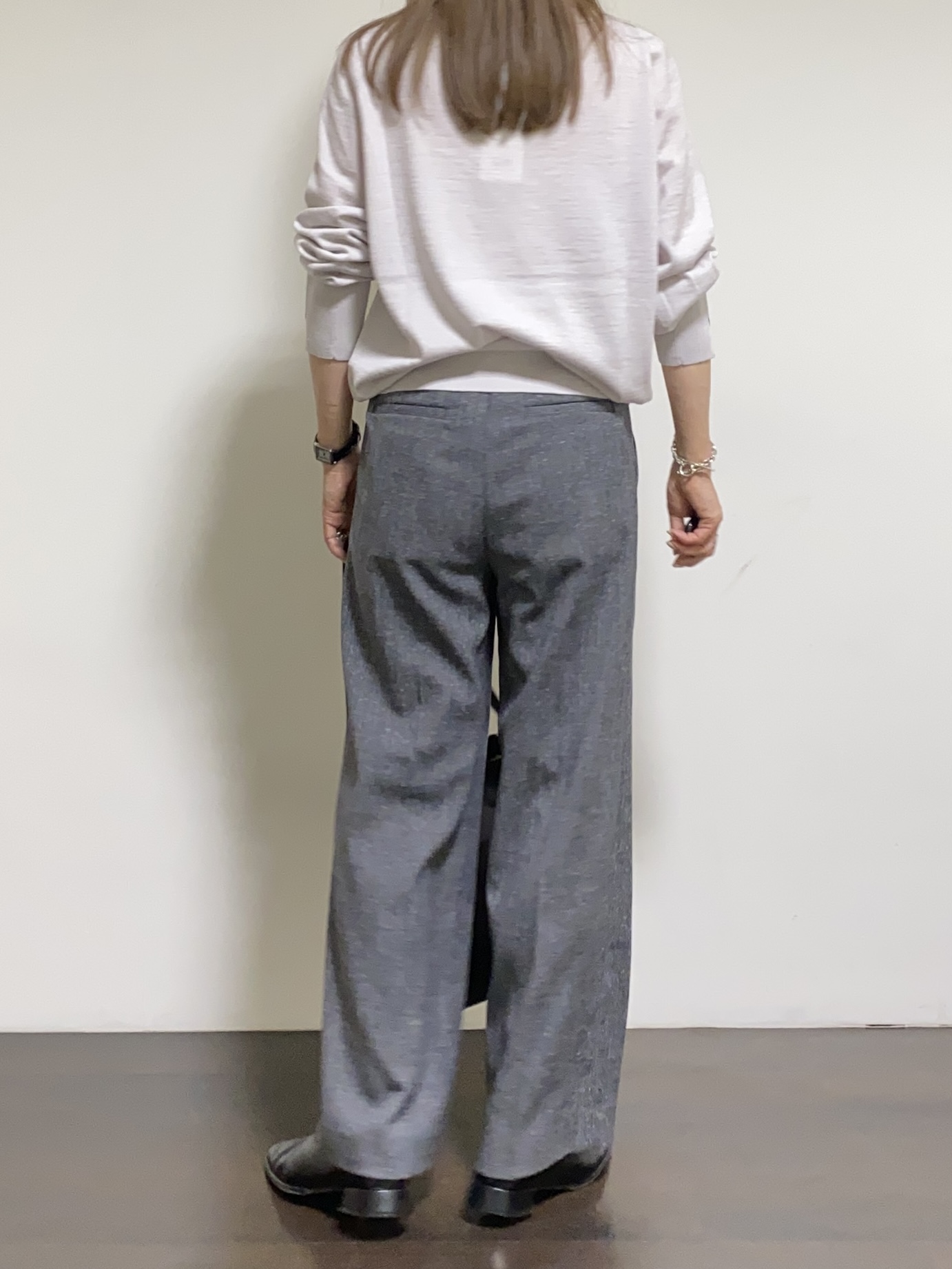 tomoさんの「UNTITLED｜【アンサンブル可/秋羽織り/通勤】シルクウールカシミヤカーディガン」を使ったコーディネート