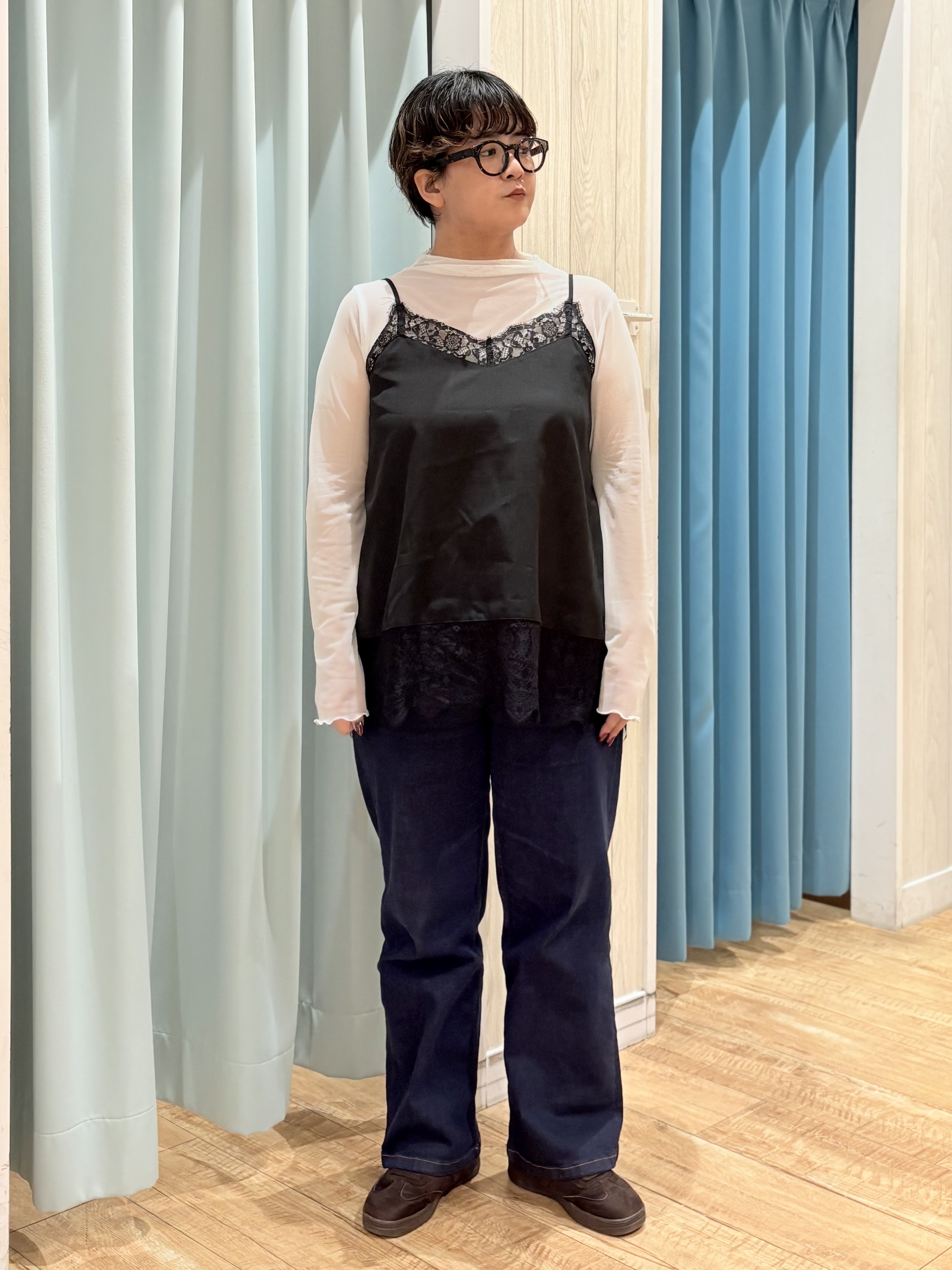 砂糖さんの「SHOO･LA･RUE｜【洗濯後しわになりにくい/S-LL】気分で選ぶ 大人のデイリー使いに ベーシックシャツ」を使ったコーディネート