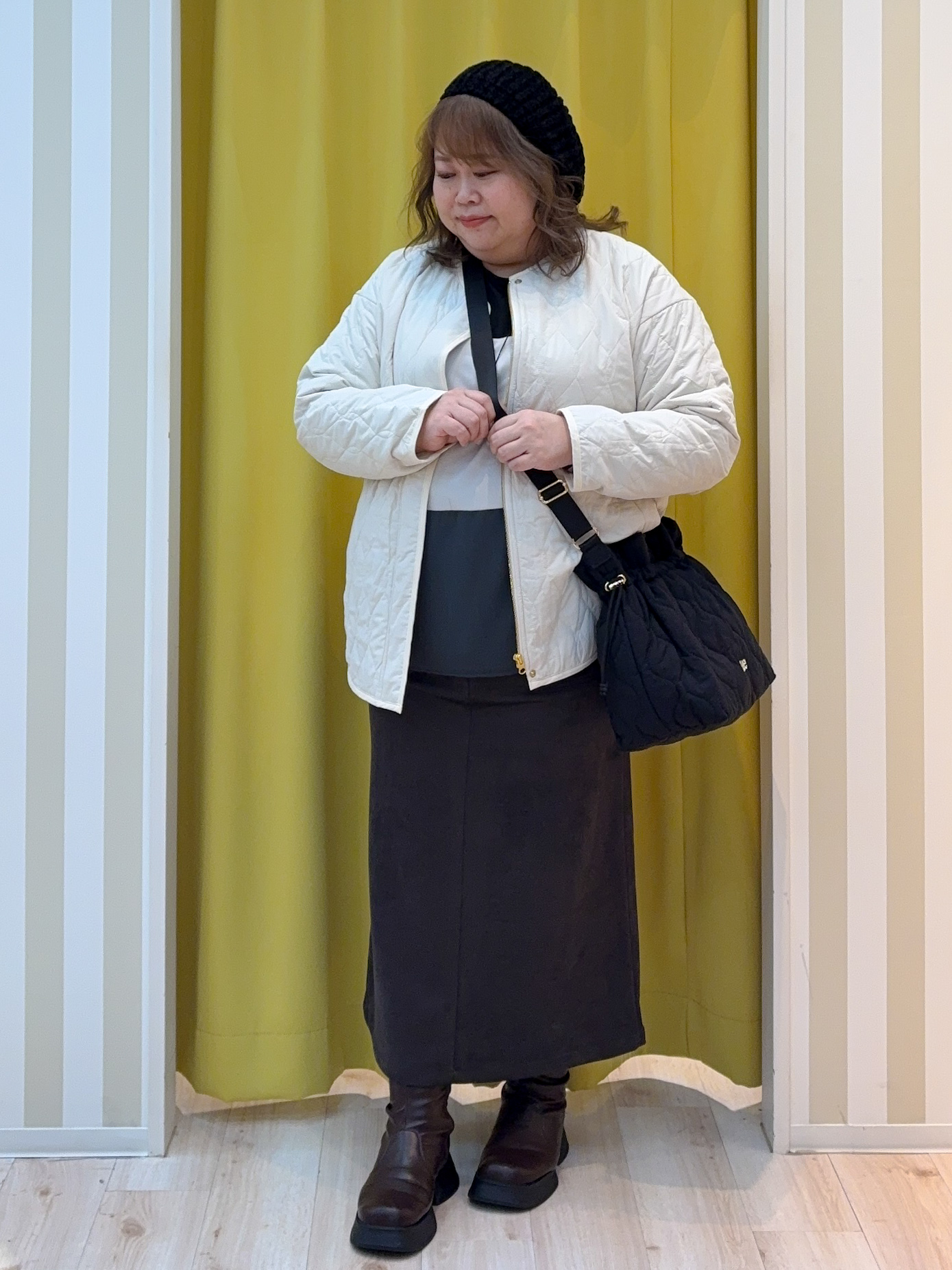 kotoさんさんの「SHOO･LA･RUE｜【撥水/S-LL/洗濯機可】ウエスト絞れる キルト中綿ジャケット」を使ったコーディネート
