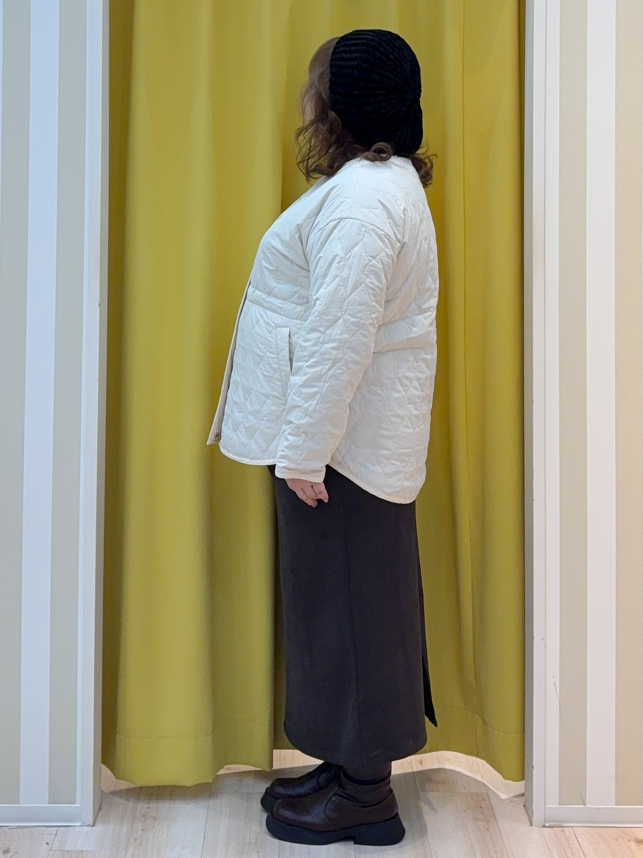 kotoさんさんの「SHOO･LA･RUE｜【撥水/S-LL/洗濯機可】ウエスト絞れる キルト中綿ジャケット」を使ったコーディネート