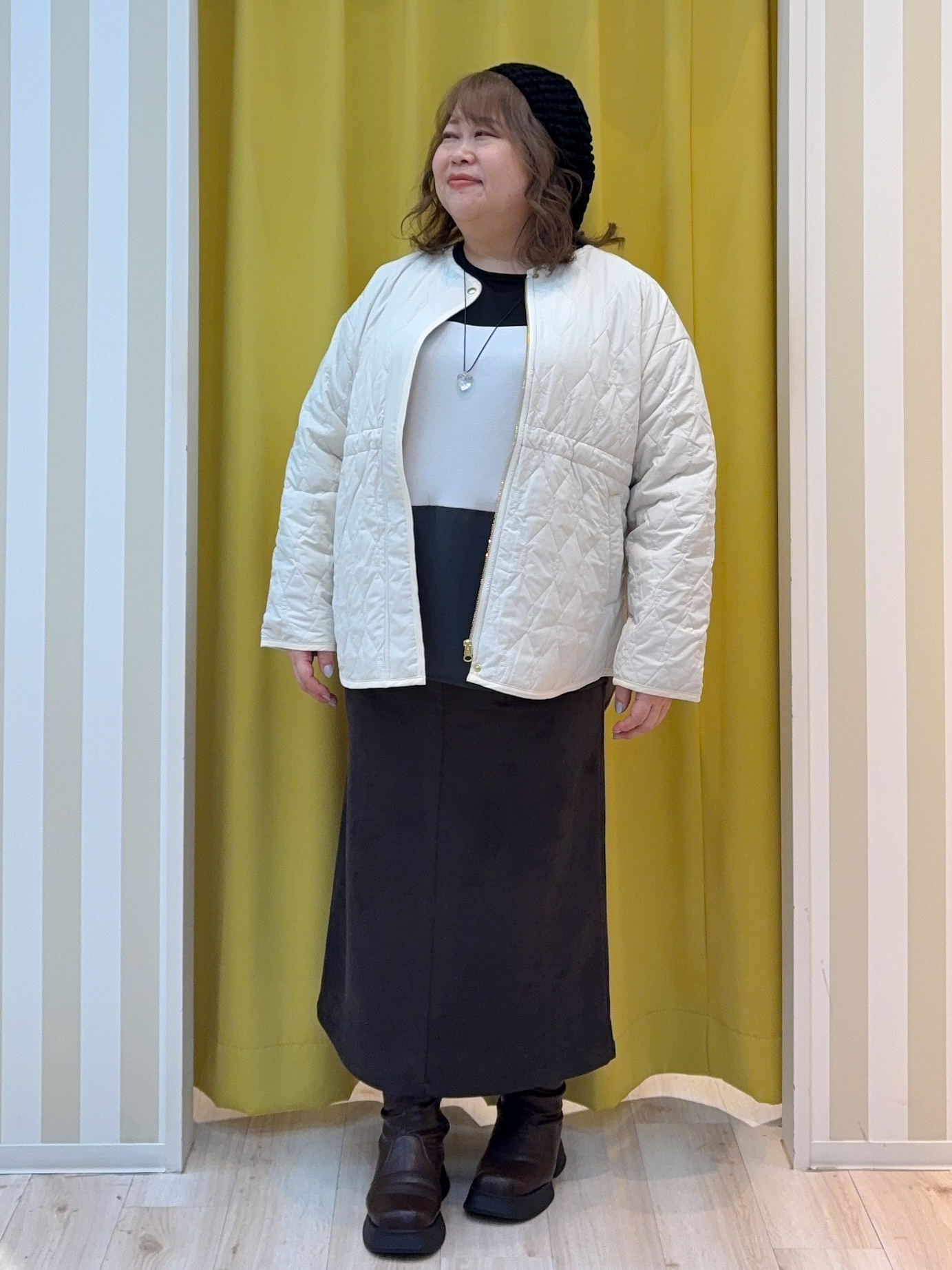 kotoさんさんの「SHOO･LA･RUE｜【撥水/S-LL/洗濯機可】ウエスト絞れる キルト中綿ジャケット」を使ったコーディネート