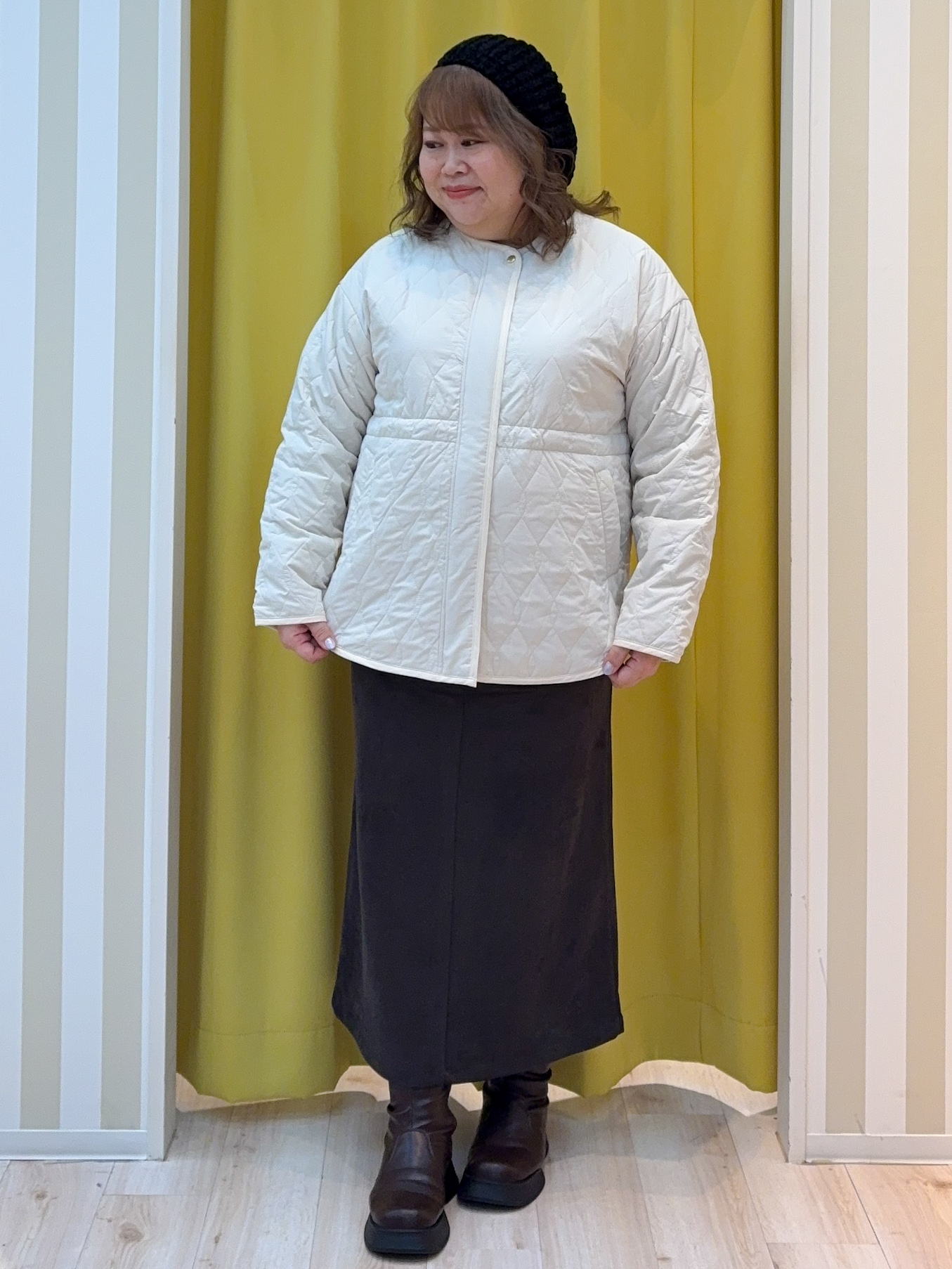 kotoさんさんの「SHOO･LA･RUE｜【撥水/S-LL/洗濯機可】ウエスト絞れる キルト中綿ジャケット」を使ったコーディネート