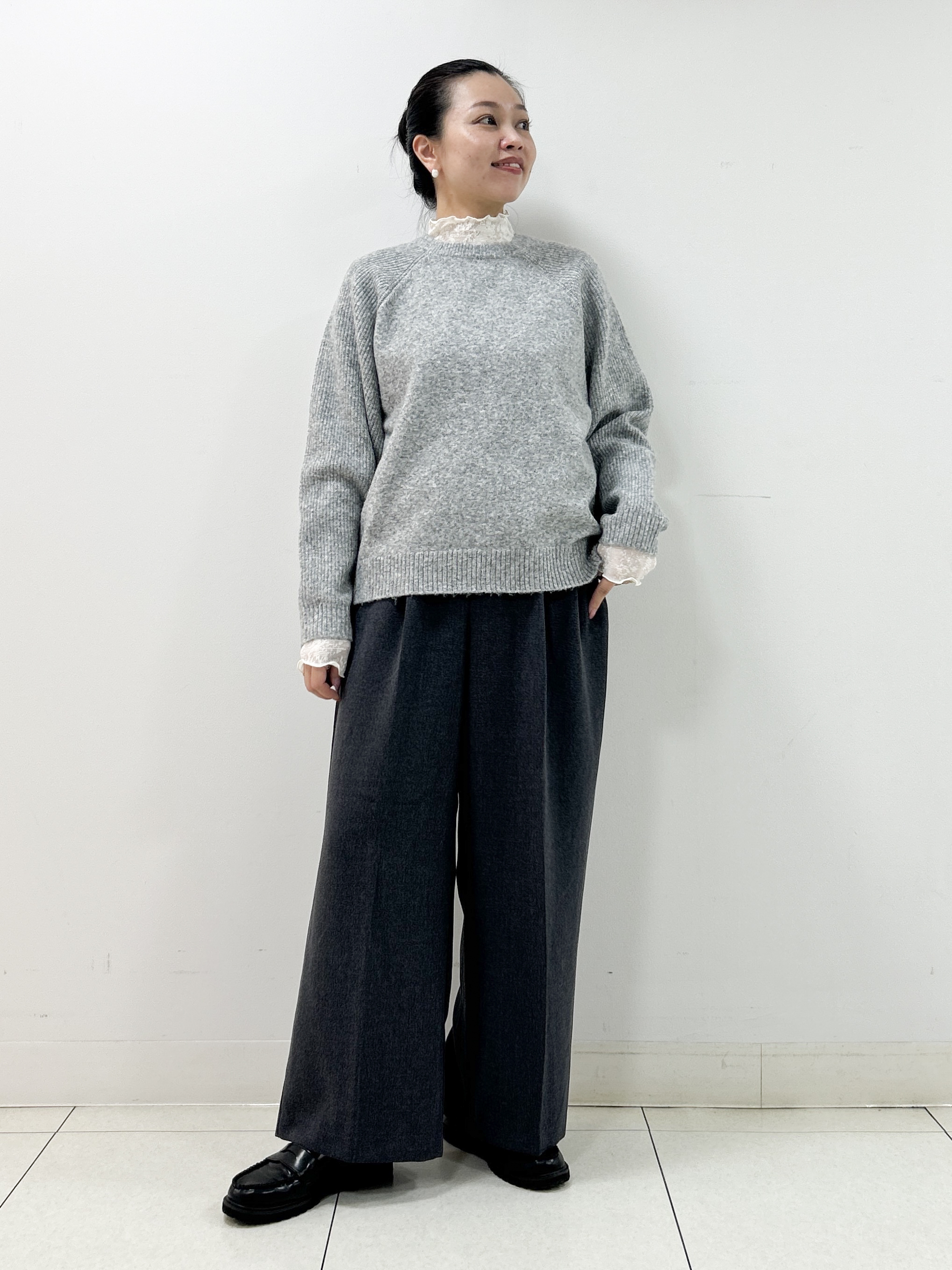 Kaiさんの「Dessin｜【洗濯機OK/サスティナブル/6色展開】編地切替ラグラン ニットプルオーバー」を使ったコーディネート