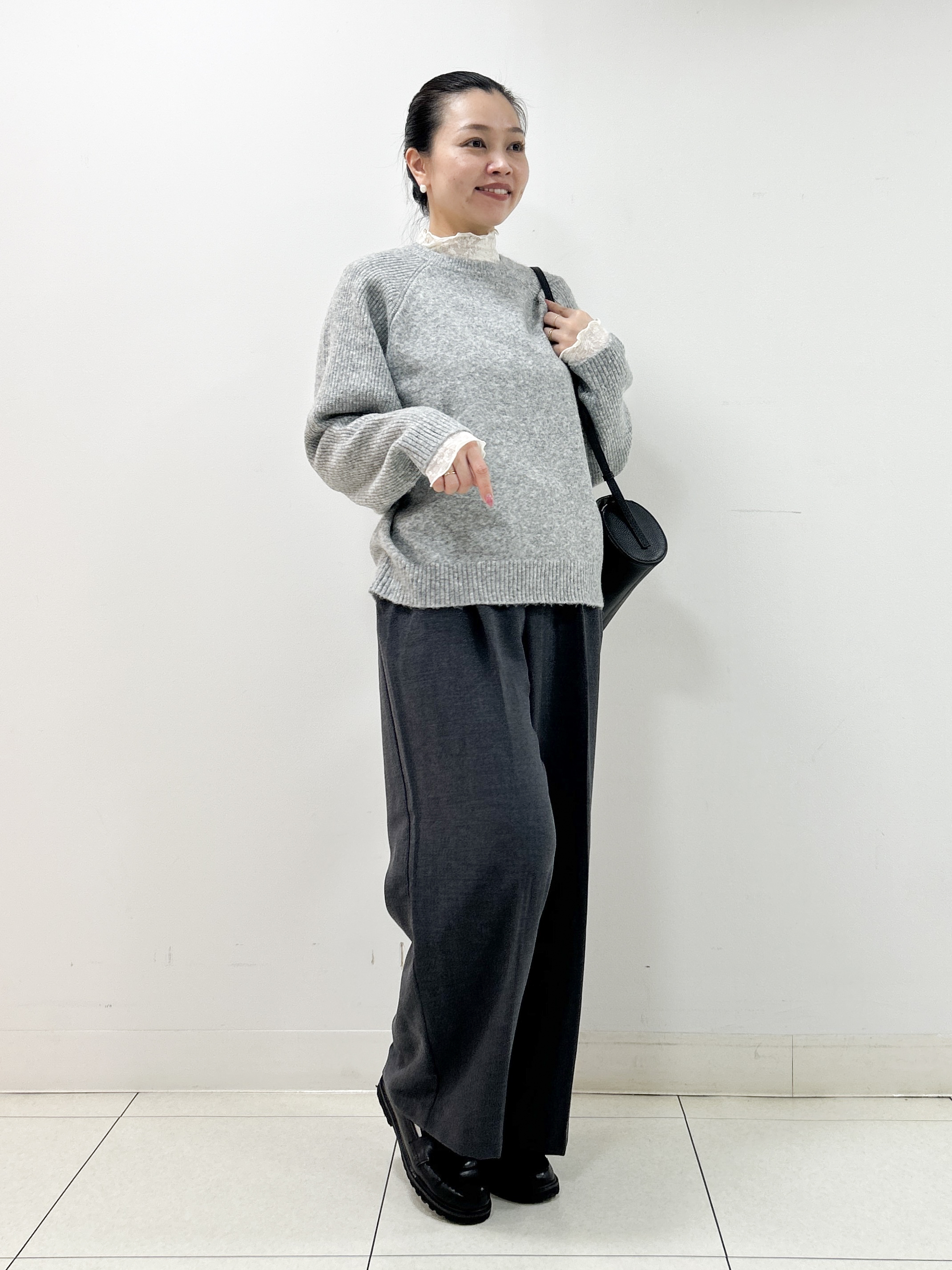 Kaiさんの「Dessin｜【洗濯機OK/サスティナブル/6色展開】編地切替ラグラン ニットプルオーバー」を使ったコーディネート
