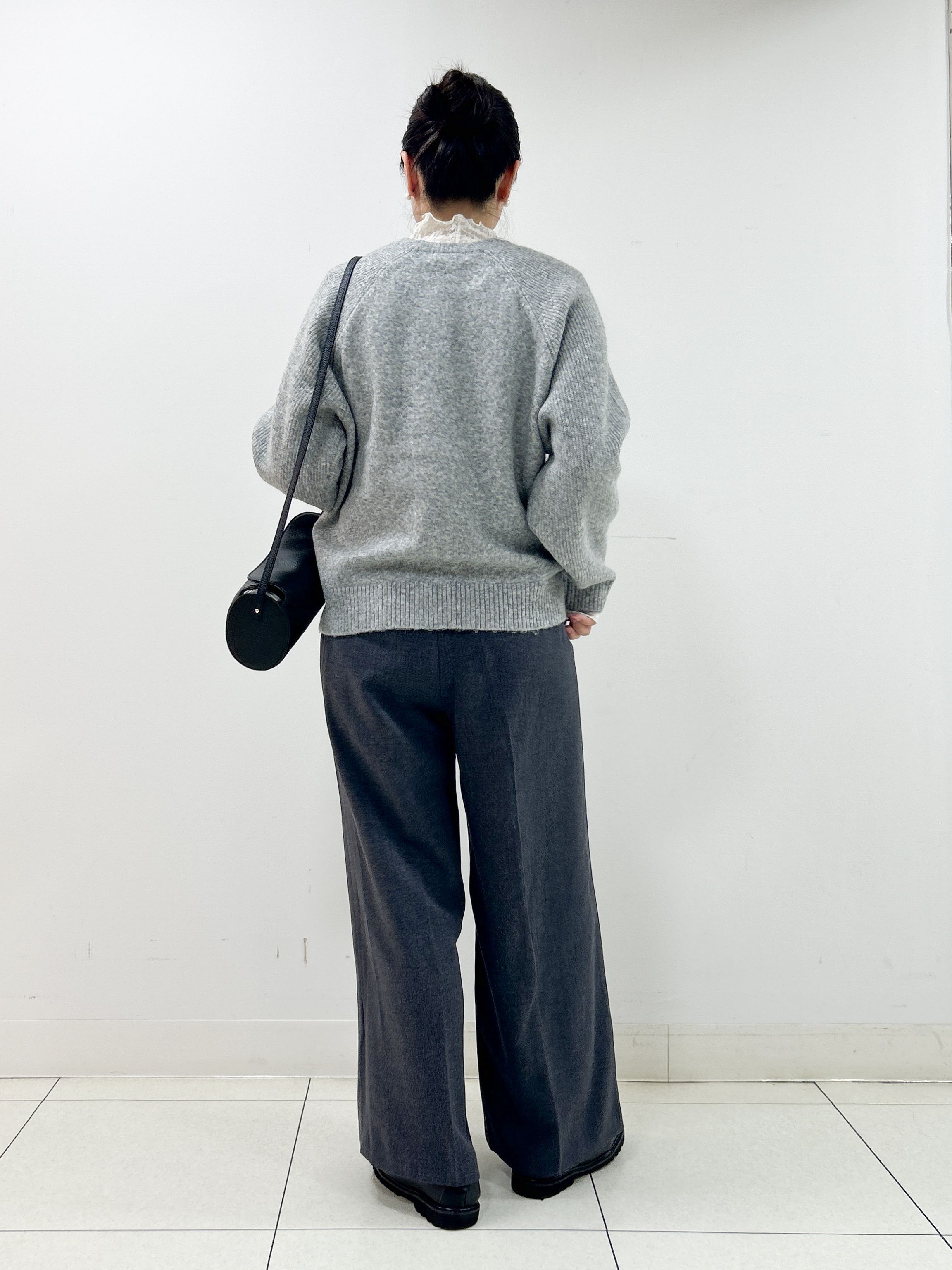 Kaiさんの「Dessin｜【洗濯機OK/サスティナブル/6色展開】編地切替ラグラン ニットプルオーバー」を使ったコーディネート