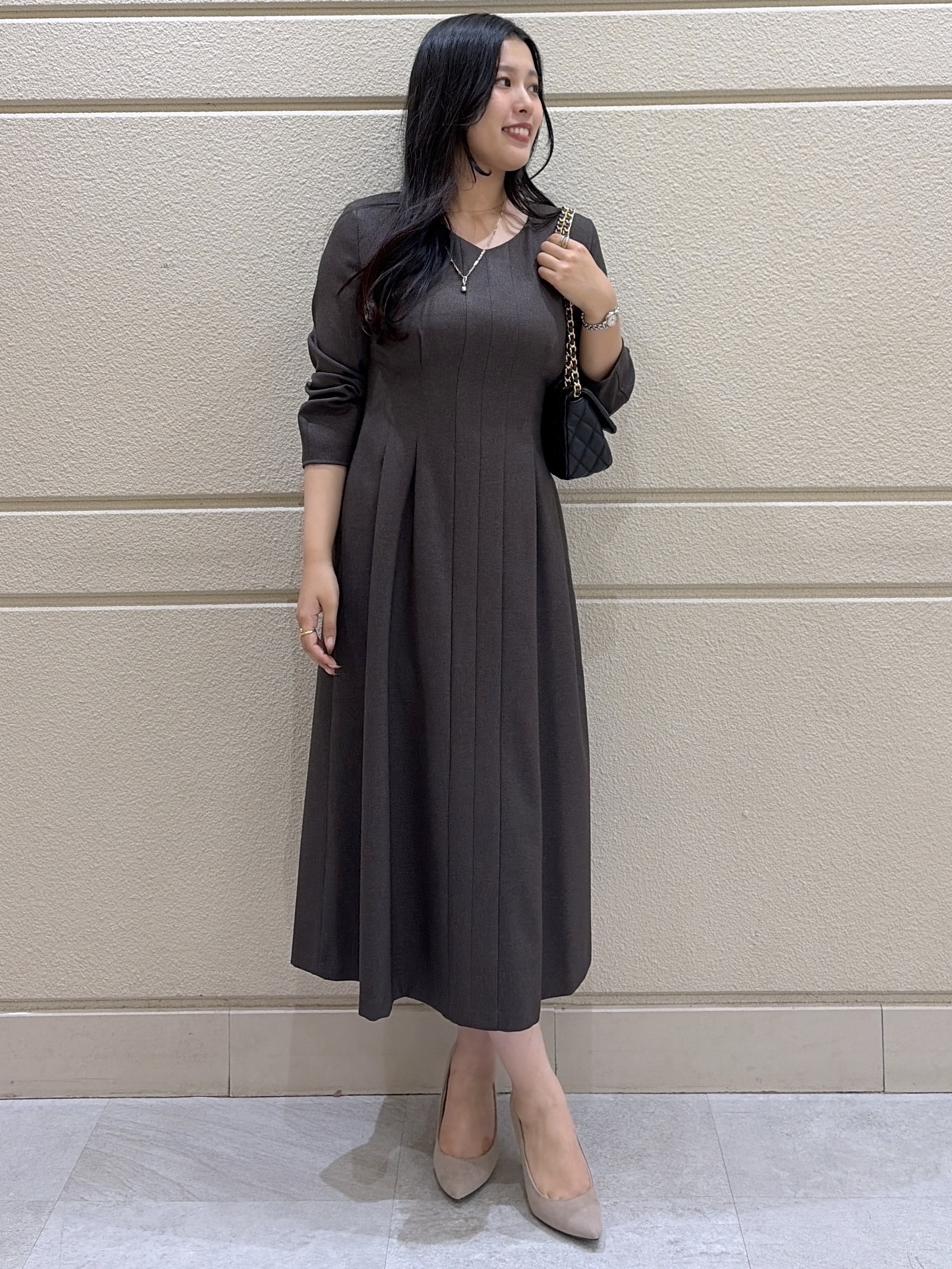 Momokaさんの「COUP DE CHANCE｜【手洗い可】ウエストタックワンピース」を使ったコーディネート