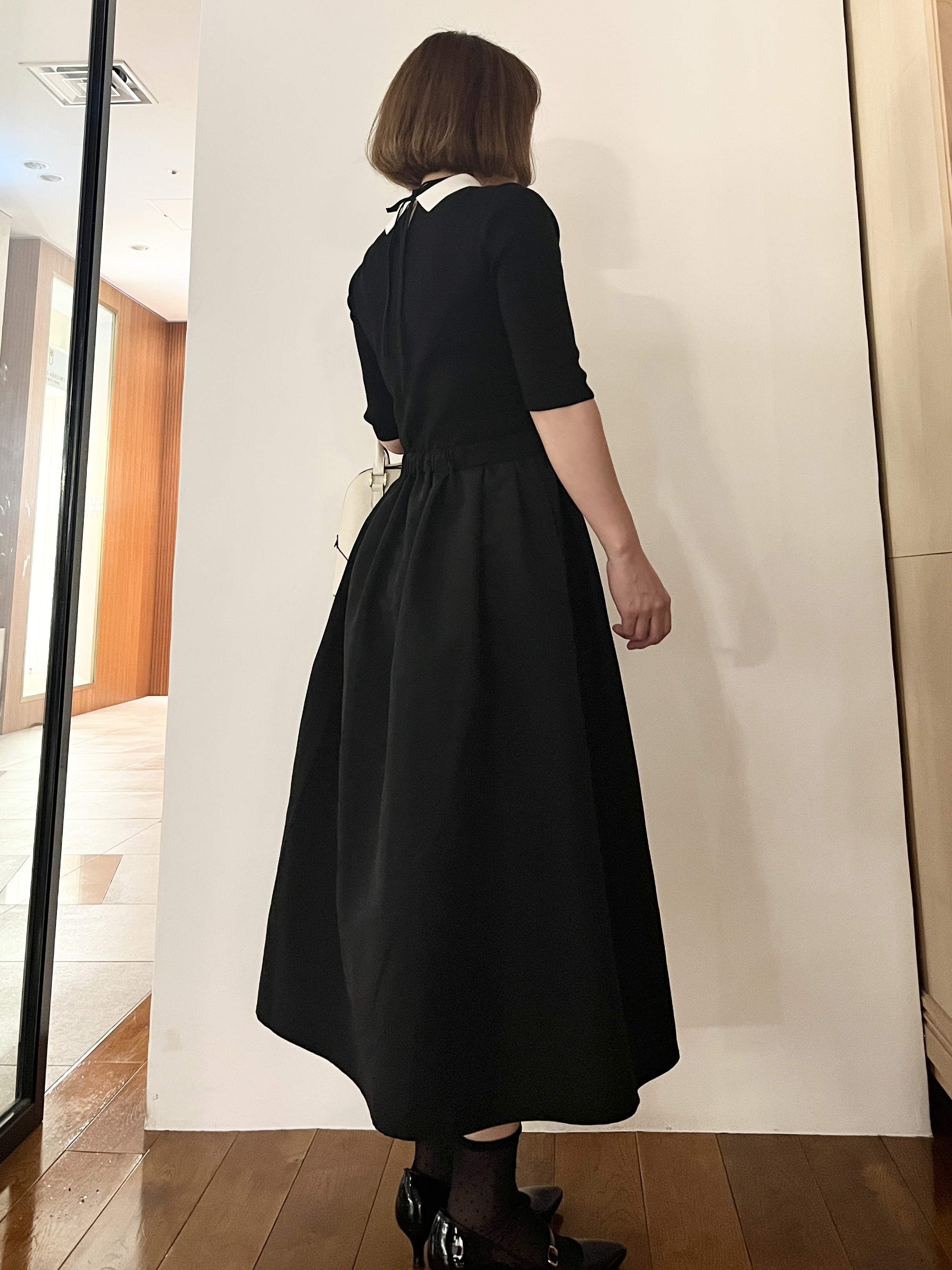 yahataさんの「DRESSTERIOR｜バイカラーニットコンビワンピース」を使ったコーディネート