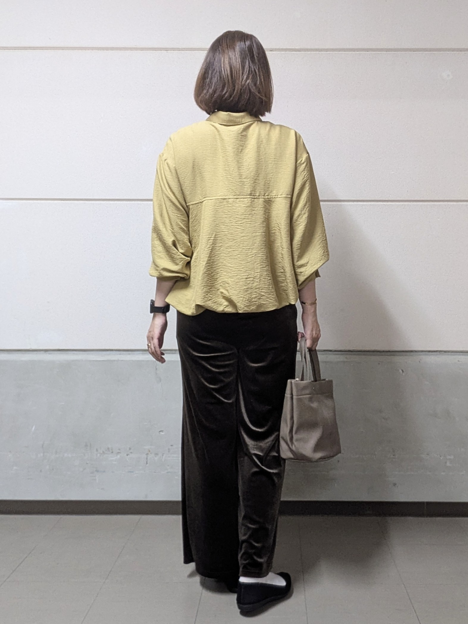 miyuさんの「SHOO･LA･RUE｜【セットアップ可/洗濯機可】軽やかに羽織れる スポンディッシュ ニットカーディガン」を使ったコーディネート