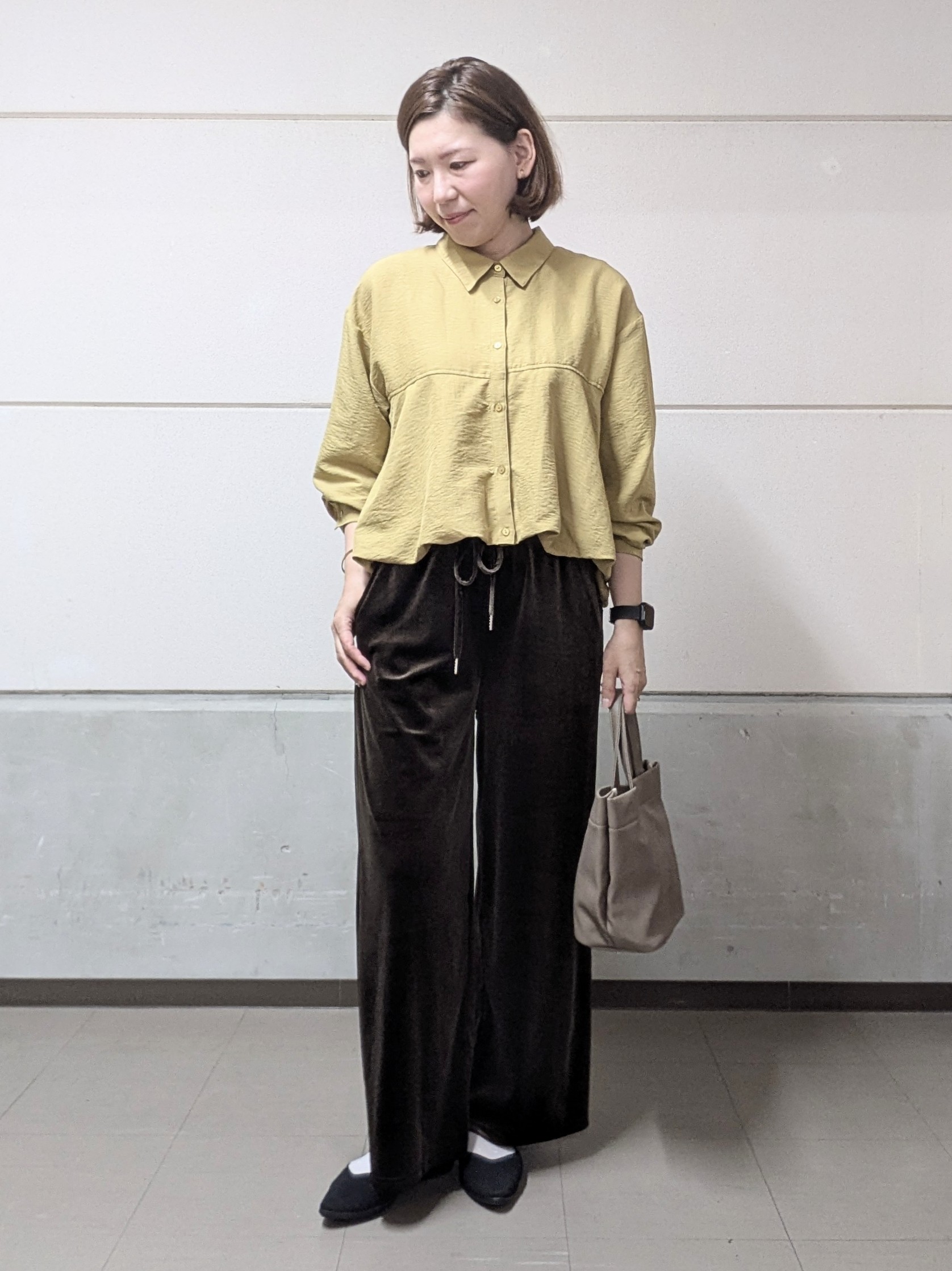 miyuさんの「SHOO･LA･RUE｜【セットアップ可/洗濯機可】軽やかに羽織れる スポンディッシュ ニットカーディガン」を使ったコーディネート