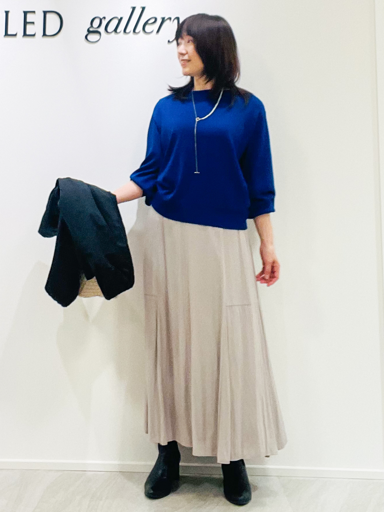 めいさんの「UNTITLED｜【店頭人気！/8色展開】ボリュームスリーブニットプルオーバー」を使ったコーディネート