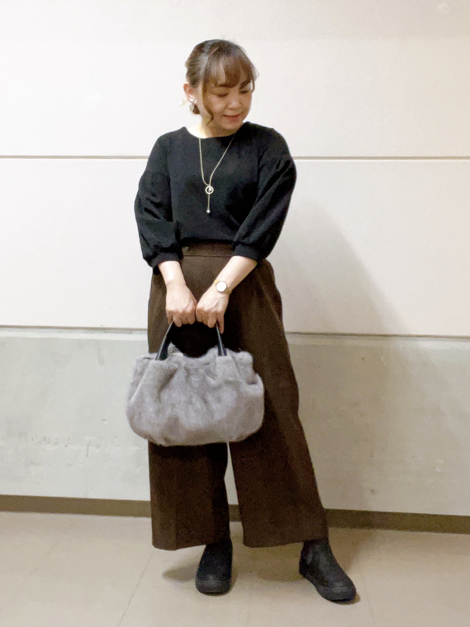 kitaさんの「SHOO･LA･RUE｜【S-LL/洗濯機可/ストレッチ】動きやすく軽やか スエード調ノーカラージップブルゾン」を使ったコーディネート