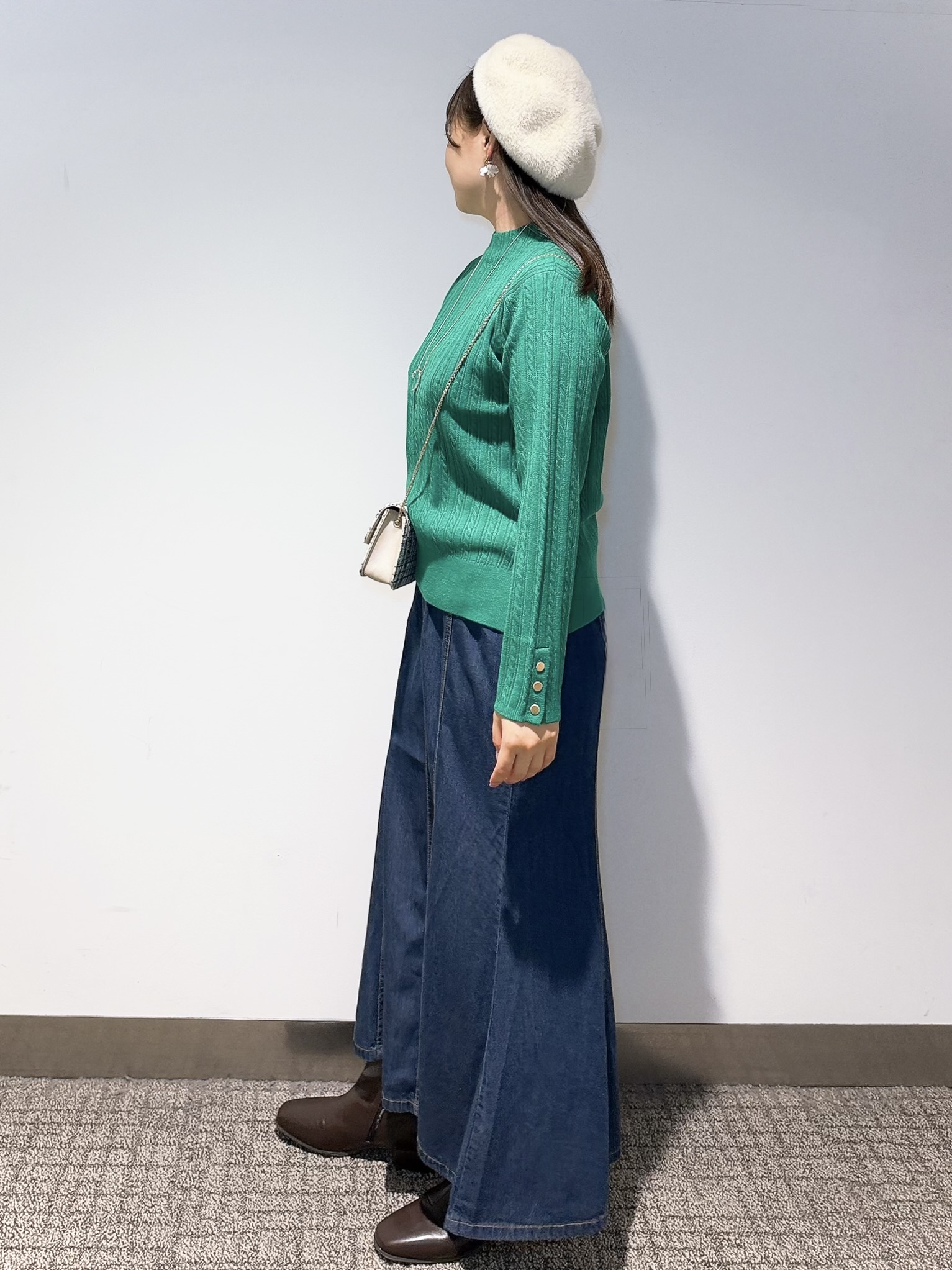 みーさんの「grove｜【毛玉軽減】すっきり美人見え ケーブルニット」を使ったコーディネート
