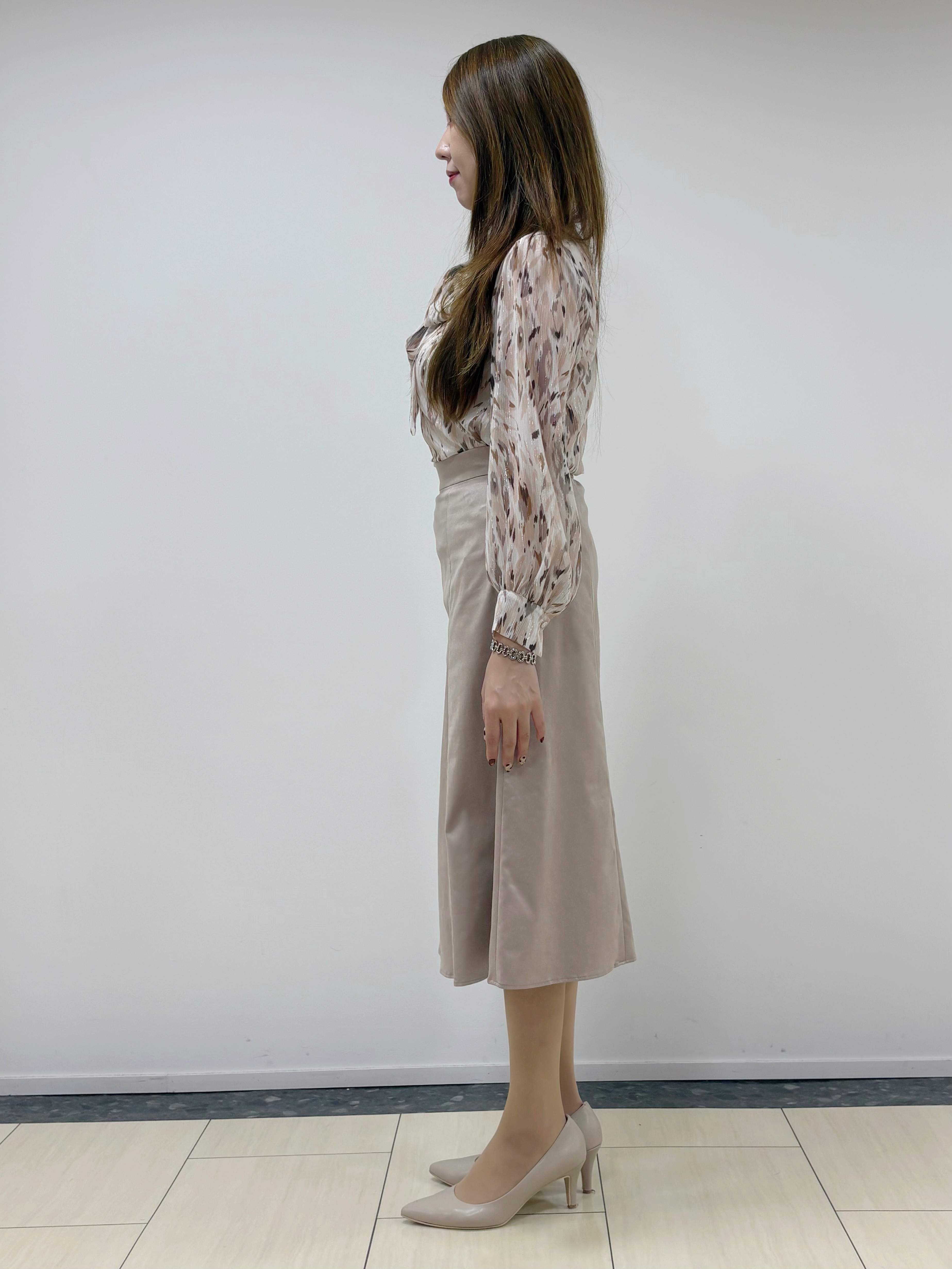 Annaさんの「COUP DE CHANCE｜【手洗い可／日本製】レオパード ボウタイブラウス」を使ったコーディネート