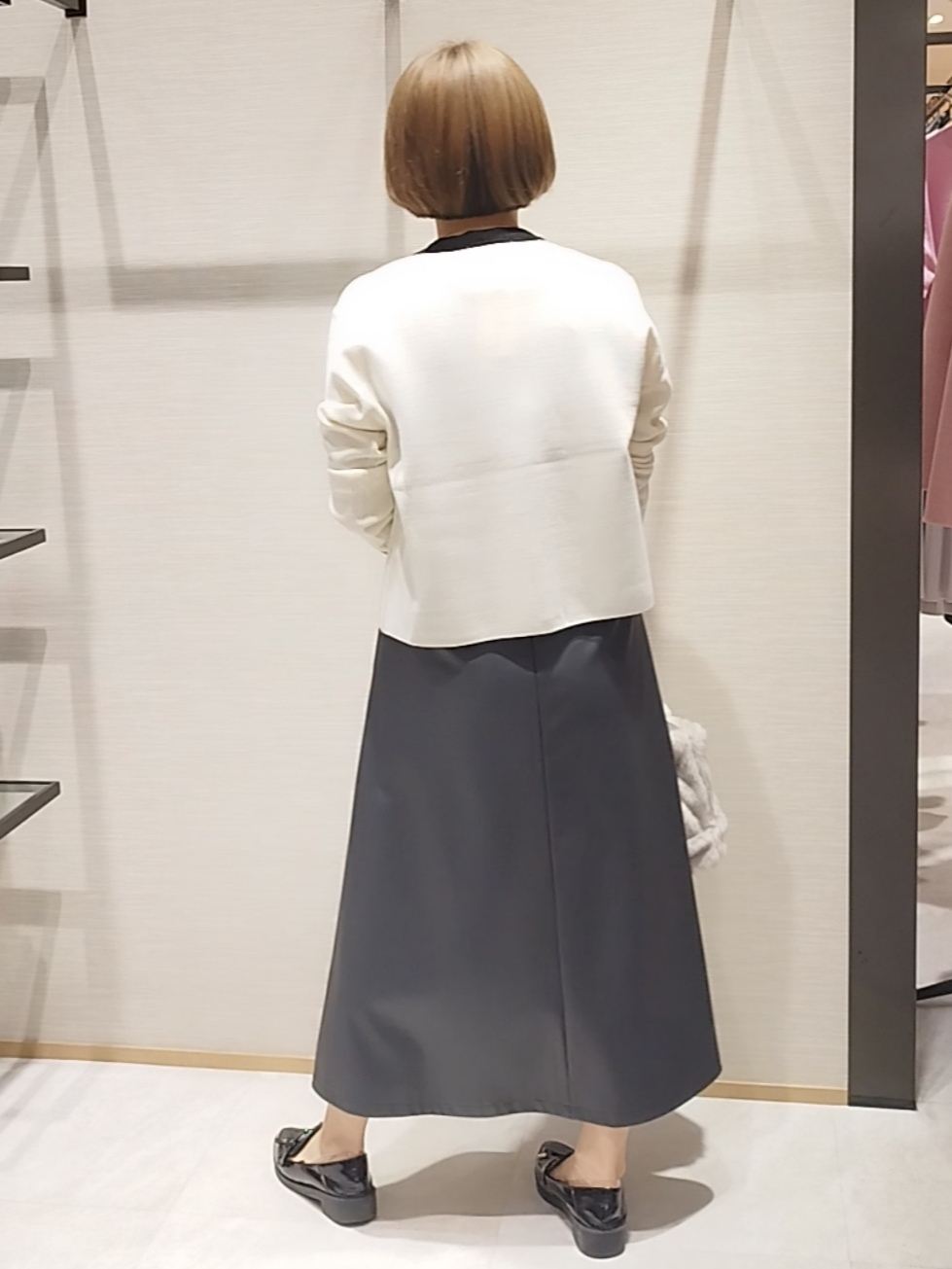 s u g iさんの「UNTITLED｜【アンサンブル可/ジャケットライク】モールラインカーディガン」を使ったコーディネート