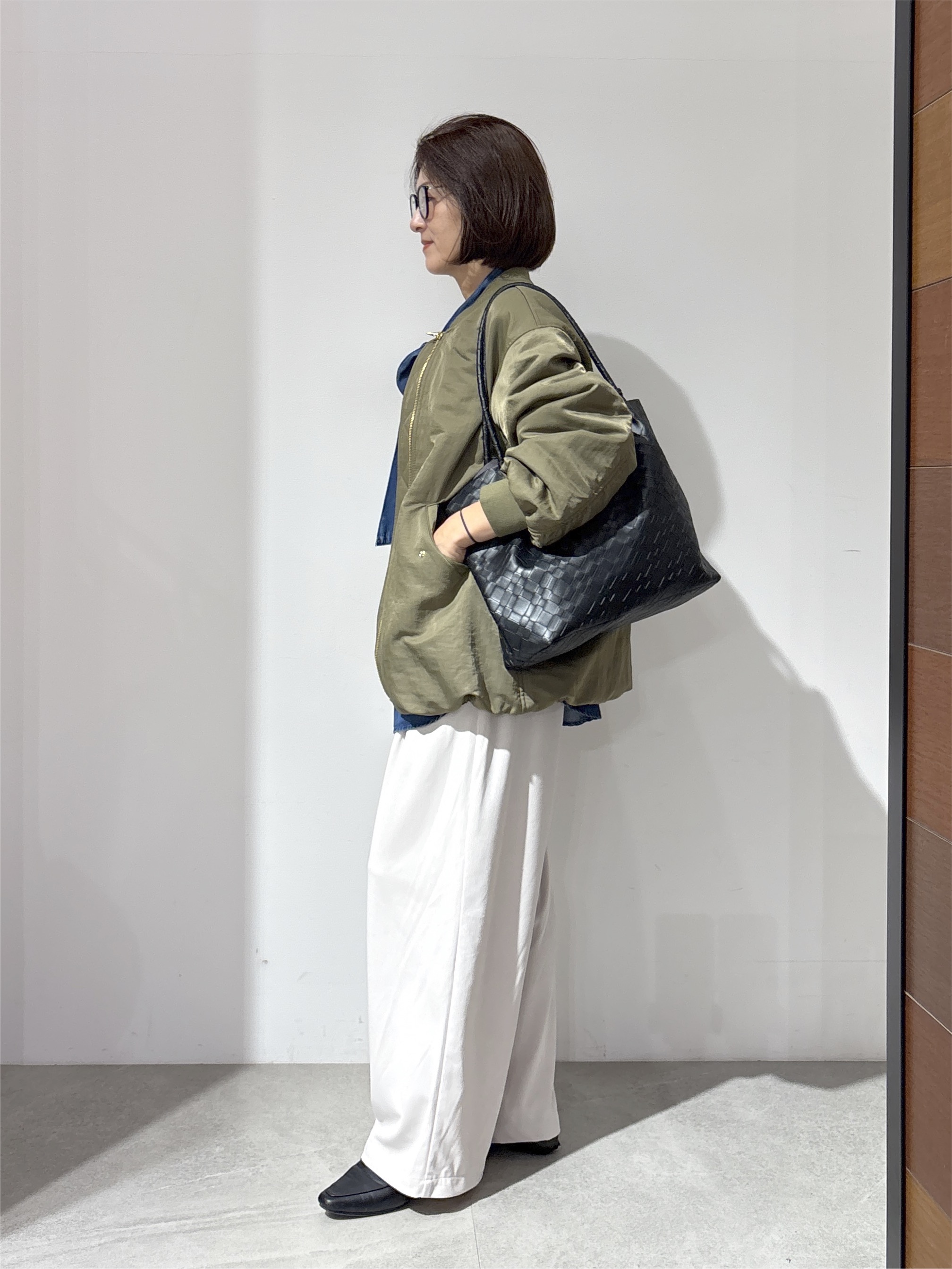 NAKAさんの「OPAQUE.CLIP｜【保温中綿／撥水】ミドルMA－1《洗濯機OK》」を使ったコーディネート