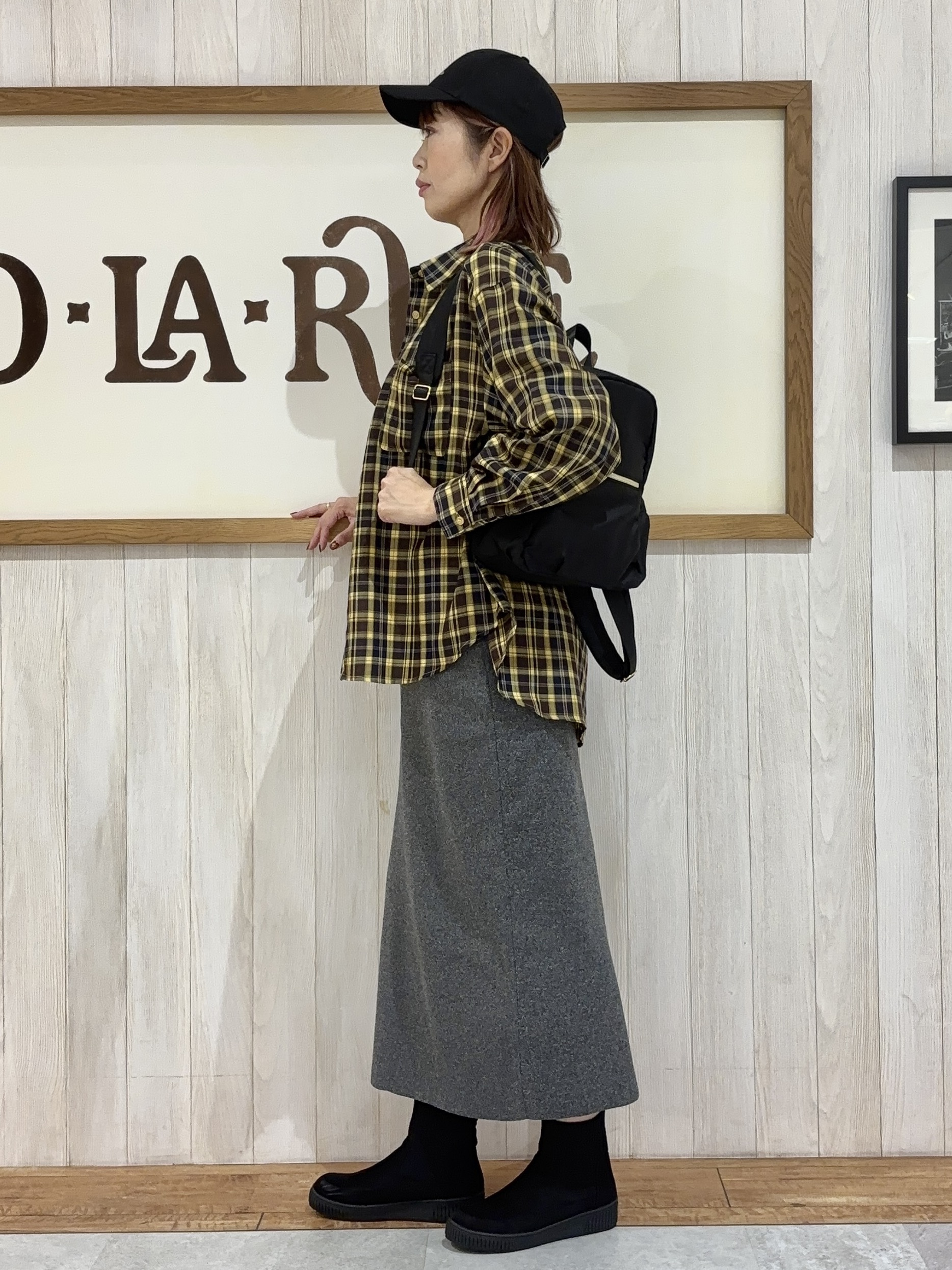 みきぽんさんの「SHOO･LA･RUE｜【洗濯後しわになりにくい/S-LL】気分で選ぶ 大人のデイリー使いに ベーシックシャツ」を使ったコーディネート