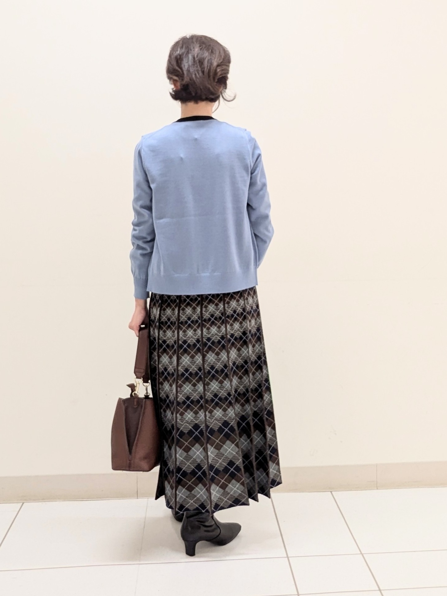 Rumiさんの「Reflect｜【手洗い／アンサンブル可】フェミニンカーディガン」を使ったコーディネート