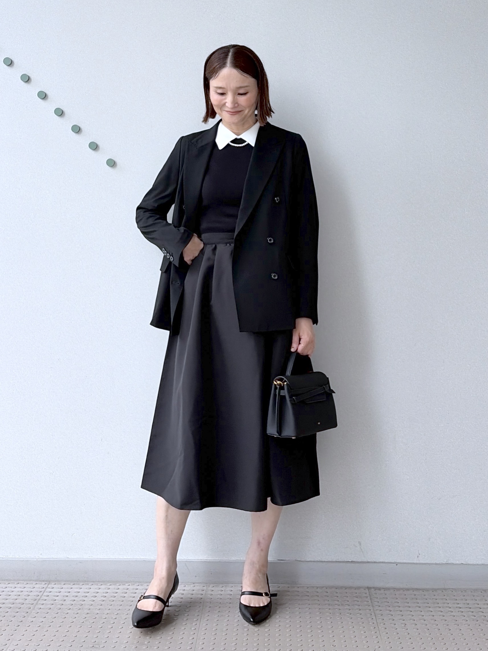 yoshikadoさんの「DRESSTERIOR｜バイカラーニットコンビワンピース」を使ったコーディネート