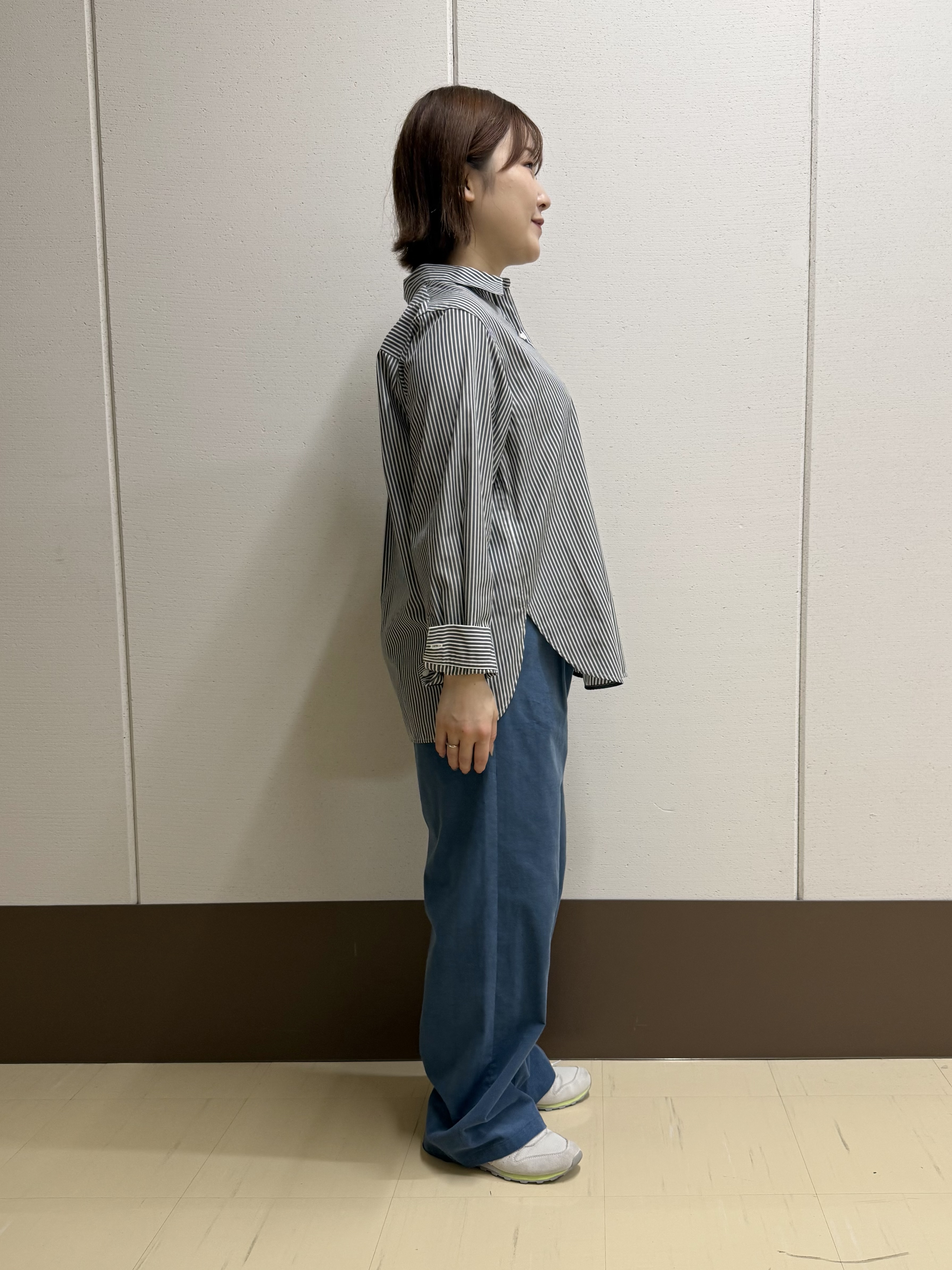 Rikoさんの「INDIVI｜【新作登場！】カーブシルエットデニム」を使ったコーディネート