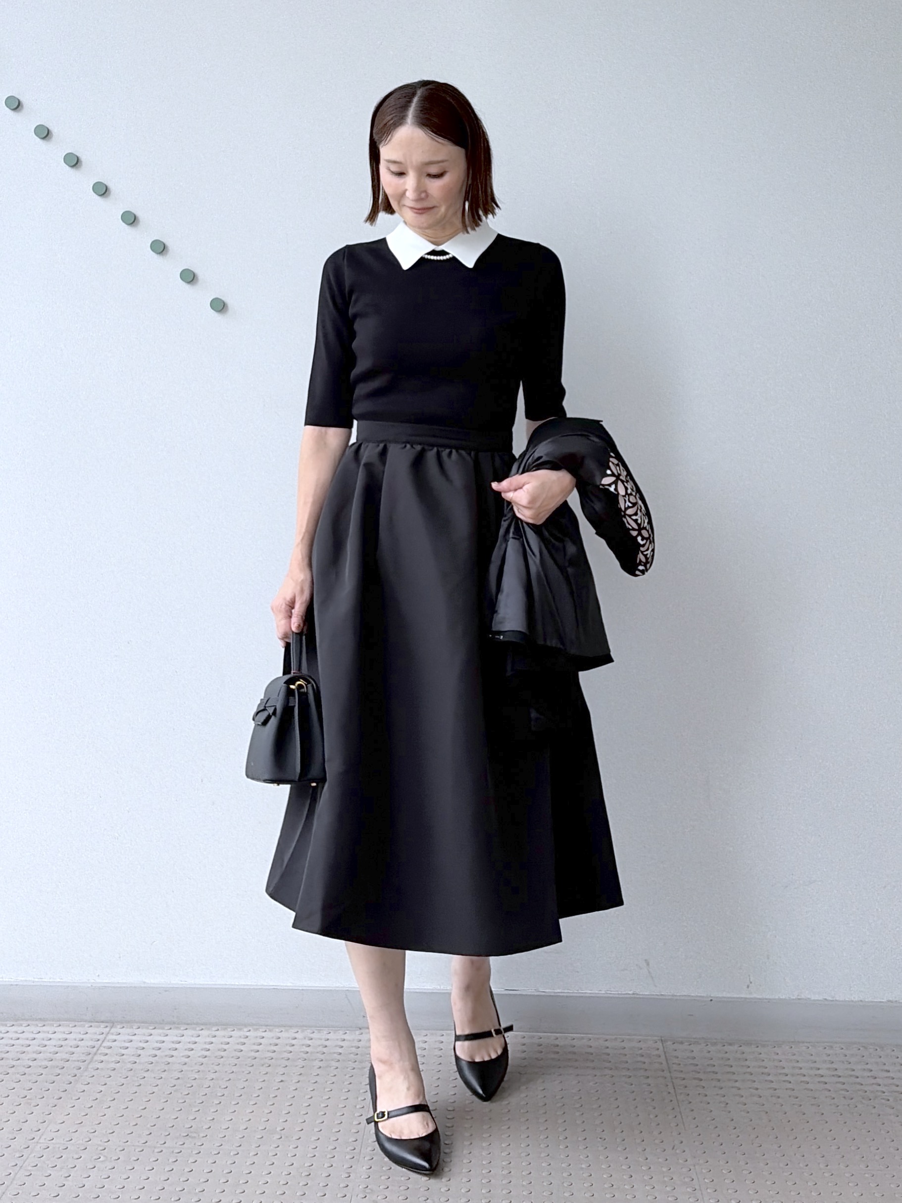 yoshikadoさんの「DRESSTERIOR｜バイカラーニットコンビワンピース」を使ったコーディネート