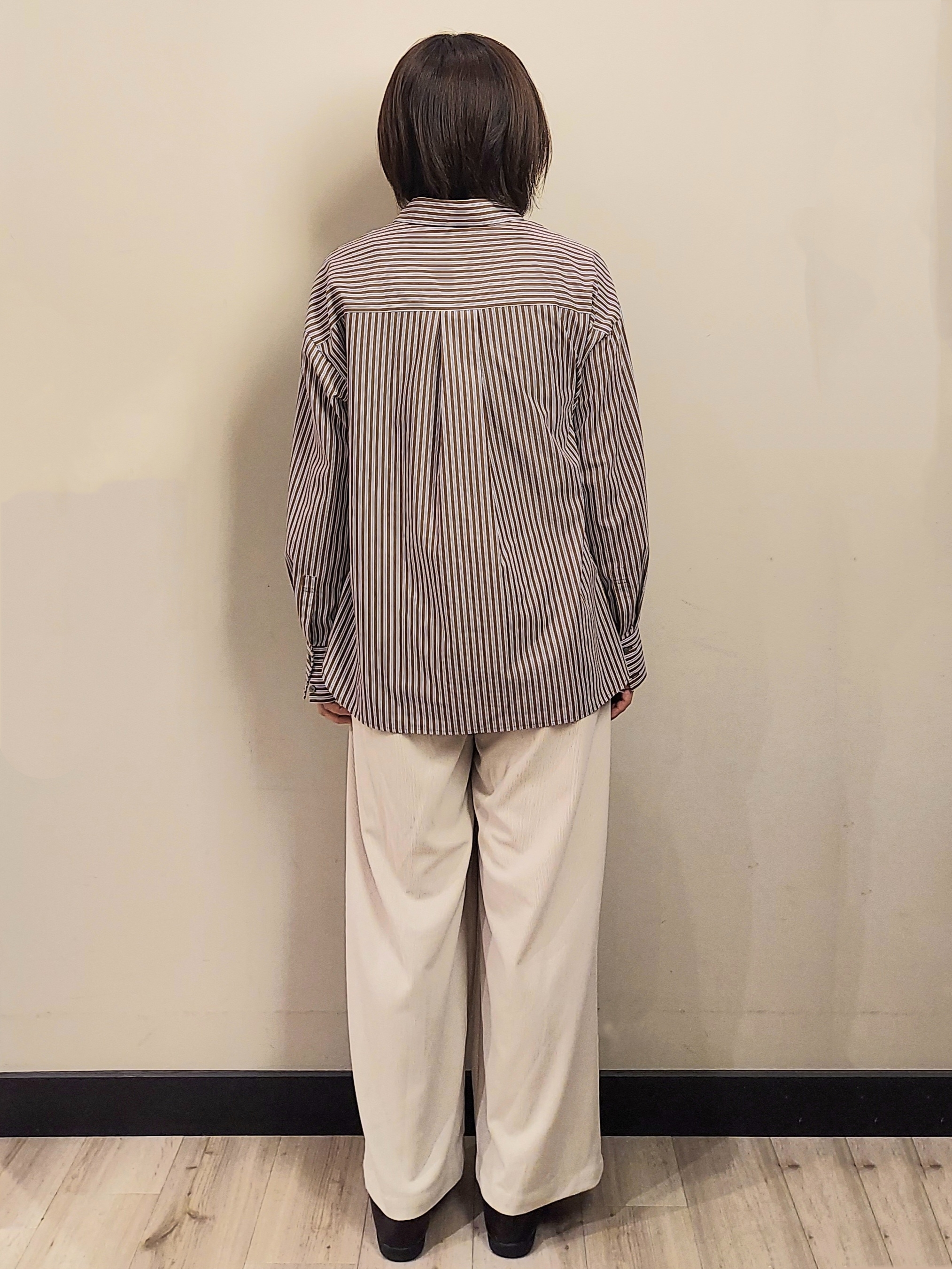 MAKIさんの「index｜ベーシックシャツ／ストライプアソート【洗濯機OK】」を使ったコーディネート