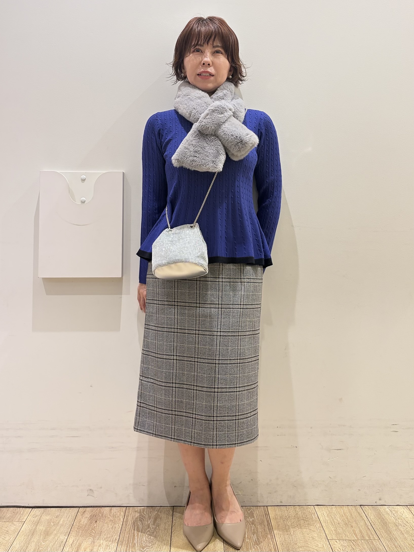 YUKOさんの「index｜バイカラーケーブルペプラムニット【洗濯機OK】」を使ったコーディネート