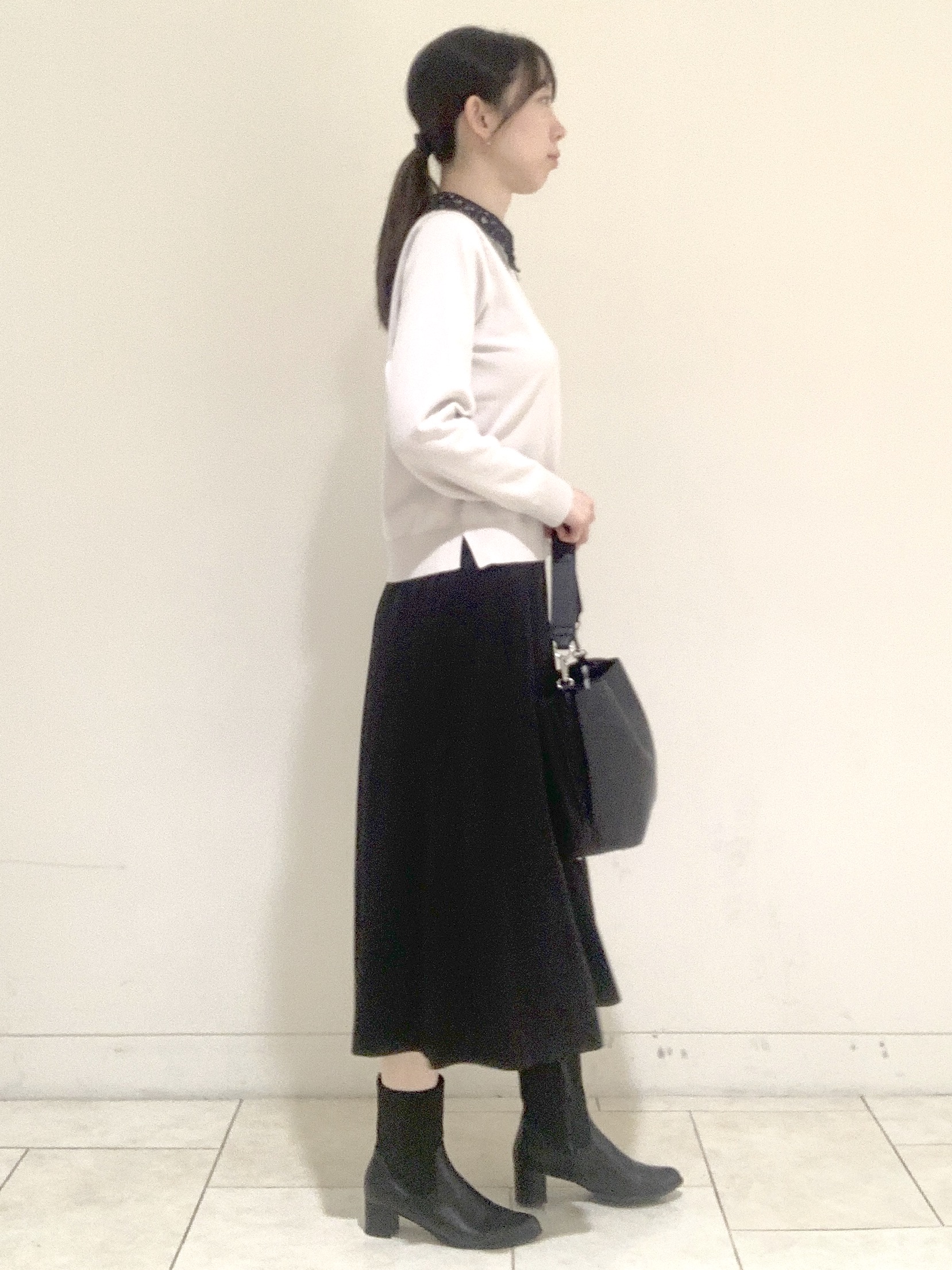 ヤマグチさんの「Reflect｜【付け衿】レース衿付きストレッチニット」を使ったコーディネート