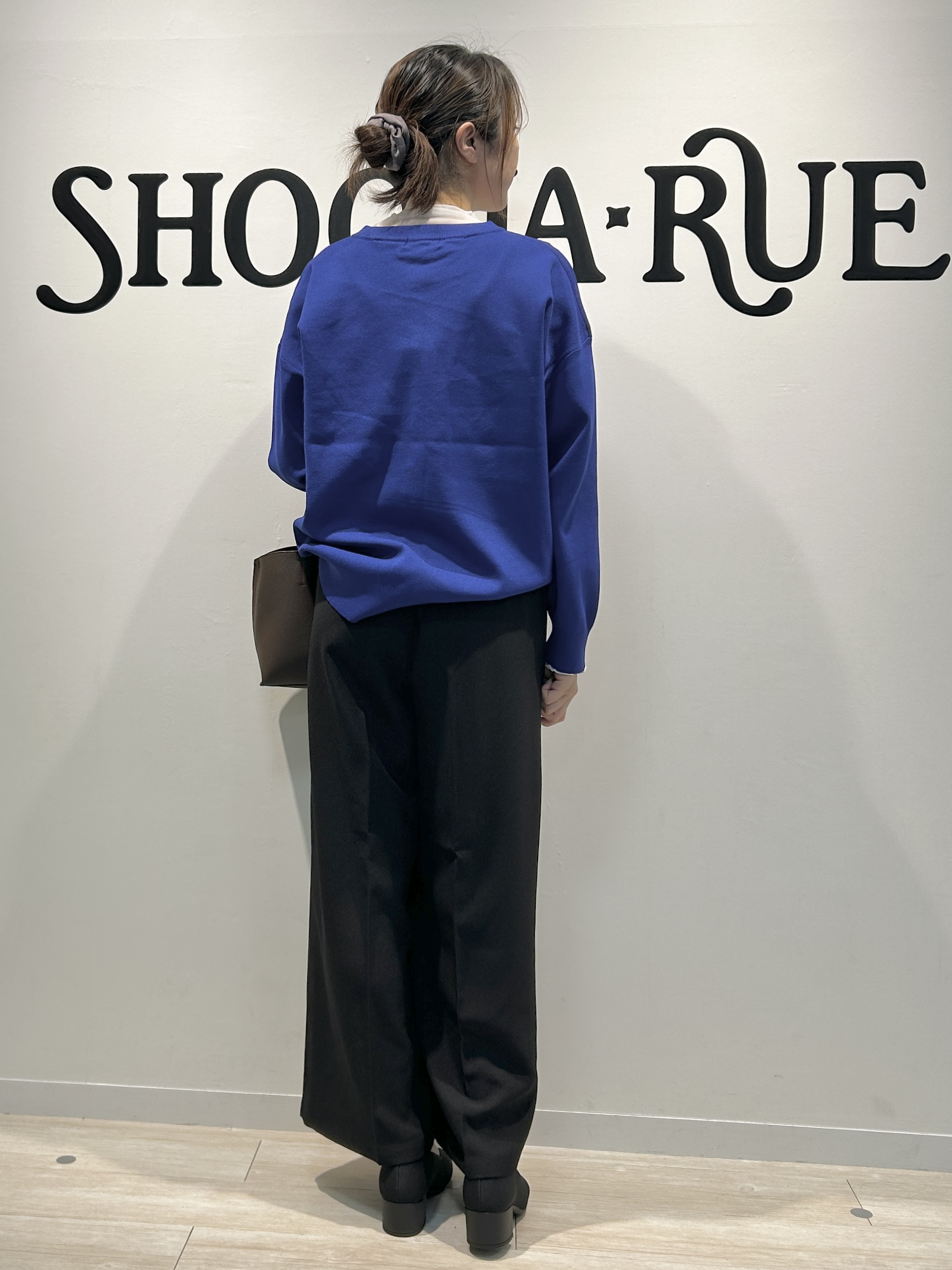 akariさんの「SHOO･LA･RUE｜【セットアップ可/洗濯機可】軽やかに羽織れる スポンディッシュ ニットカーディガン」を使ったコーディネート