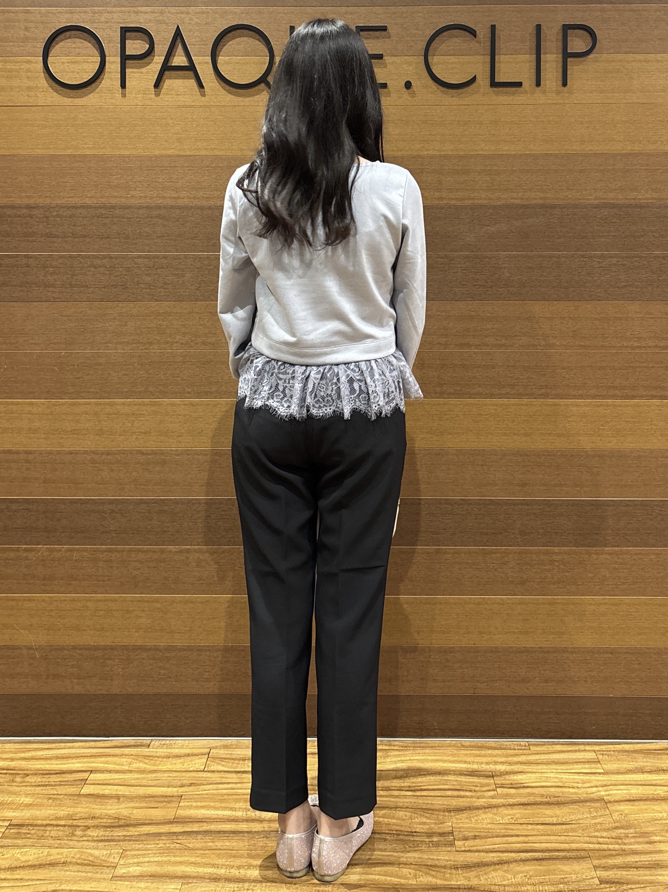 わかなさんの「OPAQUE.CLIP｜スウェード裾レーストップス【洗濯機OK】」を使ったコーディネート
