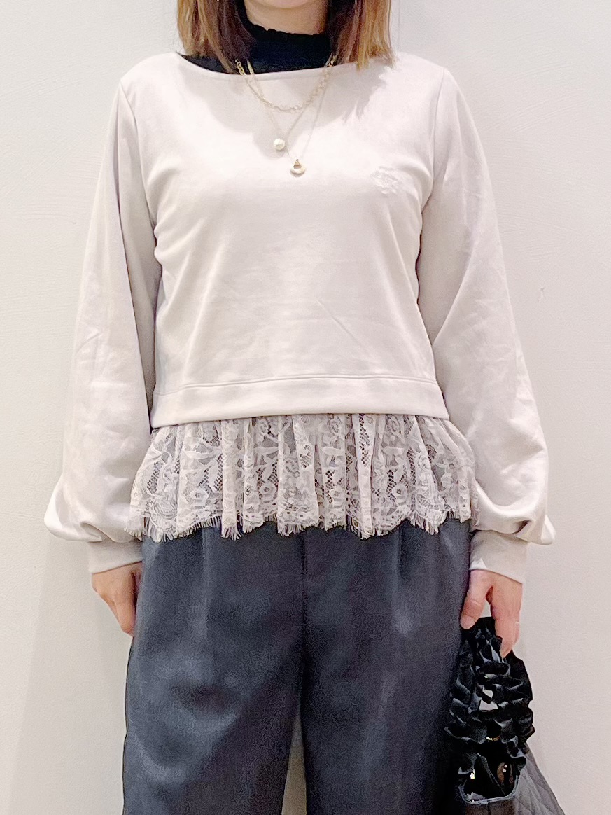 kcさんの「OPAQUE.CLIP｜スウェード裾レーストップス【洗濯機OK】」を使ったコーディネート