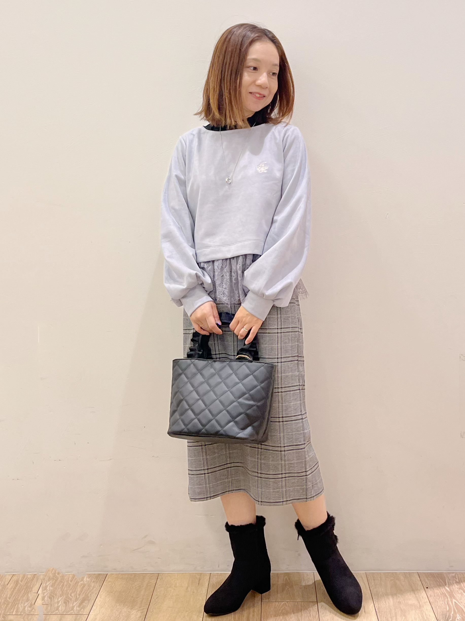 kcさんの「OPAQUE.CLIP｜スウェード裾レーストップス【洗濯機OK】」を使ったコーディネート