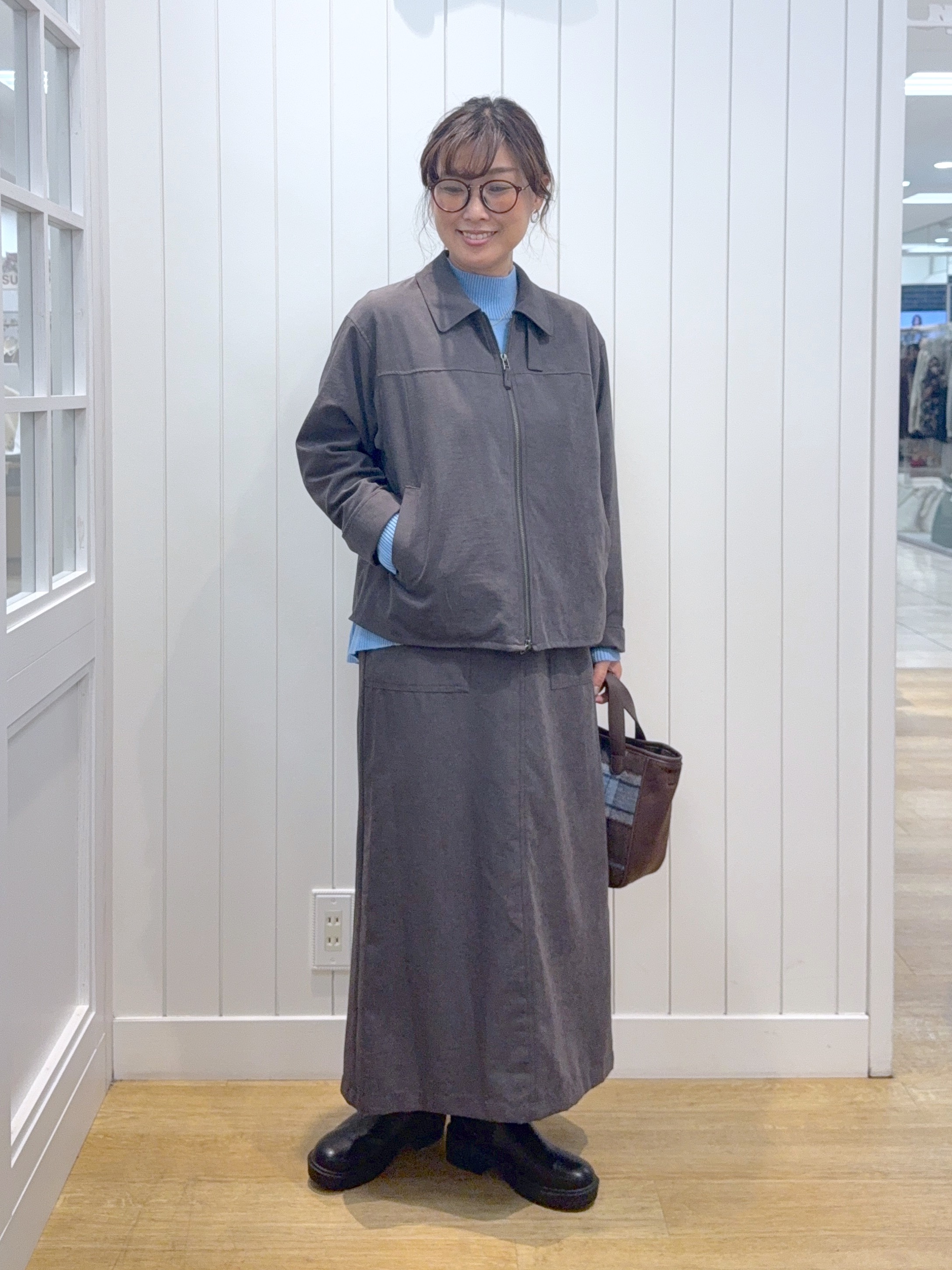 Osawaさんの「Dessin｜【店頭人気/洗える/秋羽織り】スエードライクジップブルゾン」を使ったコーディネート