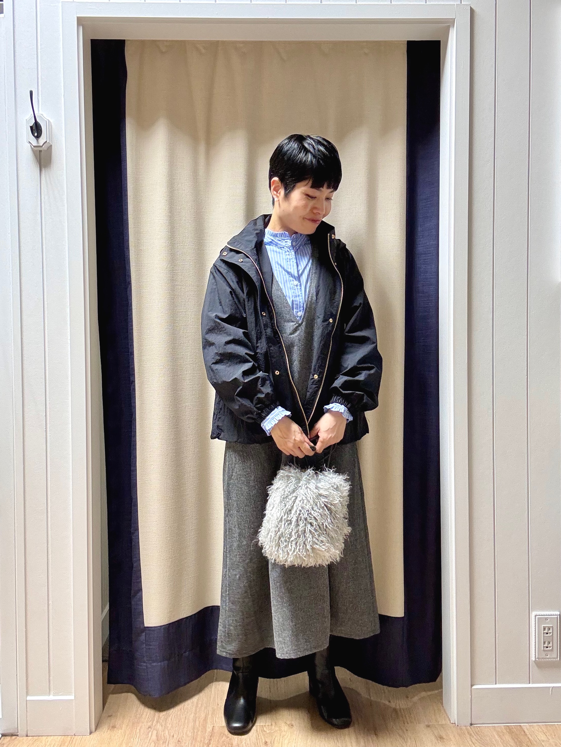 Suzuさんの「Dessin｜【撥水/2WAY/洗える】フード取り外し可能 撥水ナイロンマンパ」を使ったコーディネート