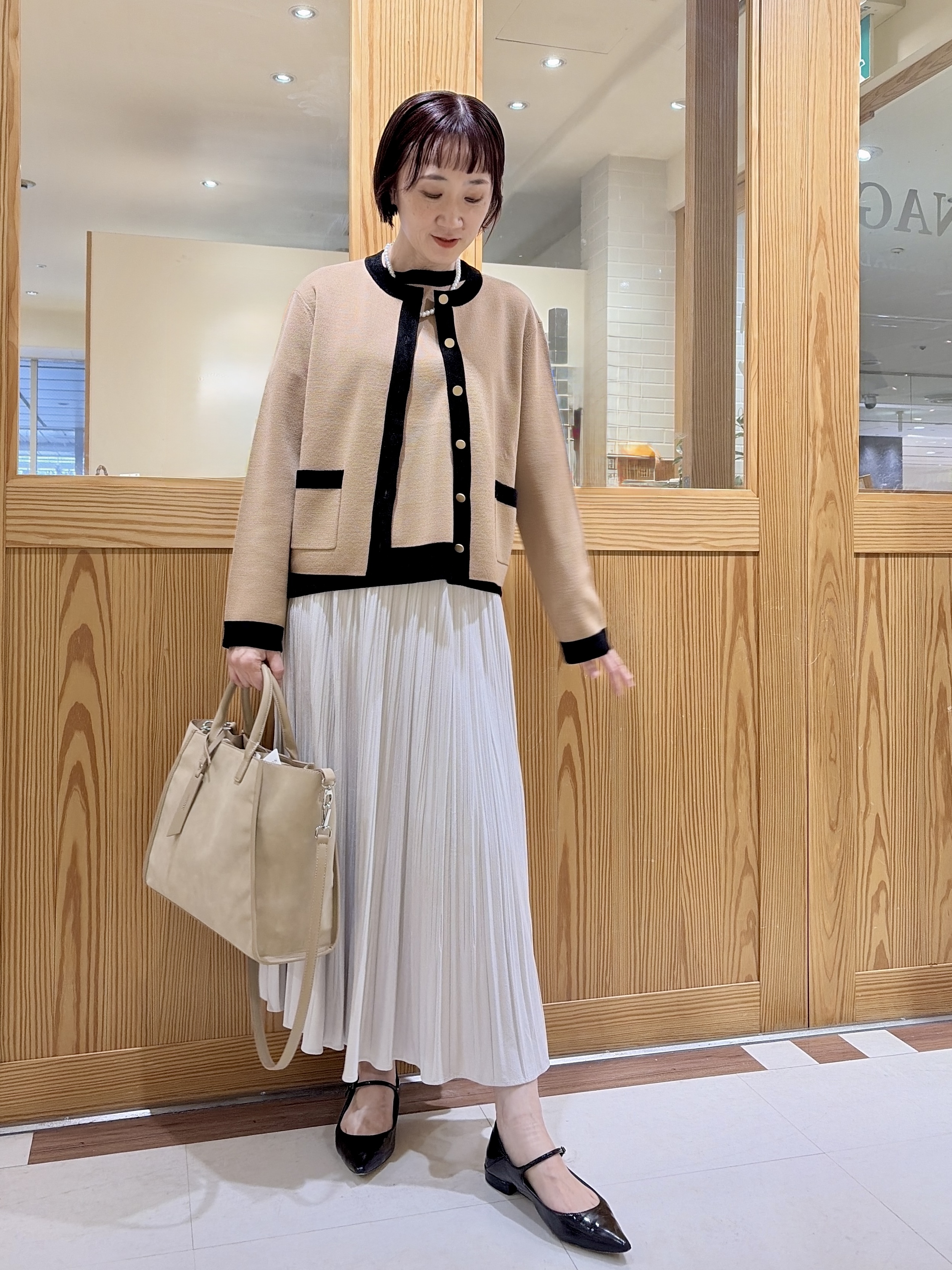 ゆうさんの「UNTITLED｜【アンサンブル可/上品映え】モールラインクルーネックニット」を使ったコーディネート