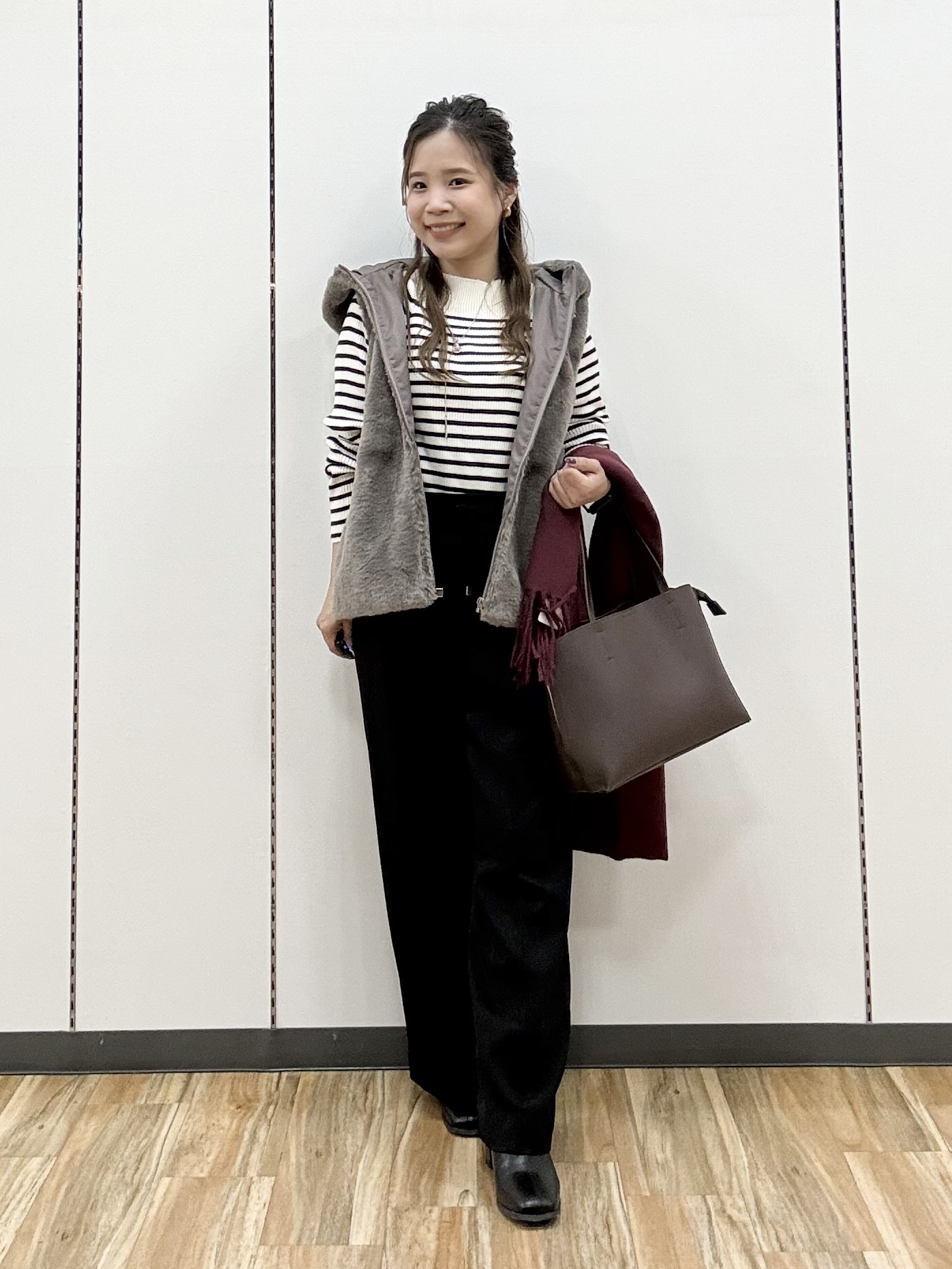 shioさんの「SHOO･LA･RUE｜【洗濯機可/撥水/マルチWAY】ファーライナー付き 毎日欲張りマンパ」を使ったコーディネート