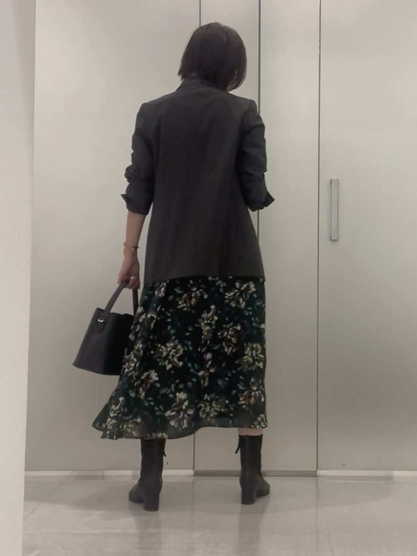 まどかさんの「UNTITLED｜【セットアップ可/秋羽織り/お仕事スーツ】ウールブレンドダブルジャケット」を使ったコーディネート