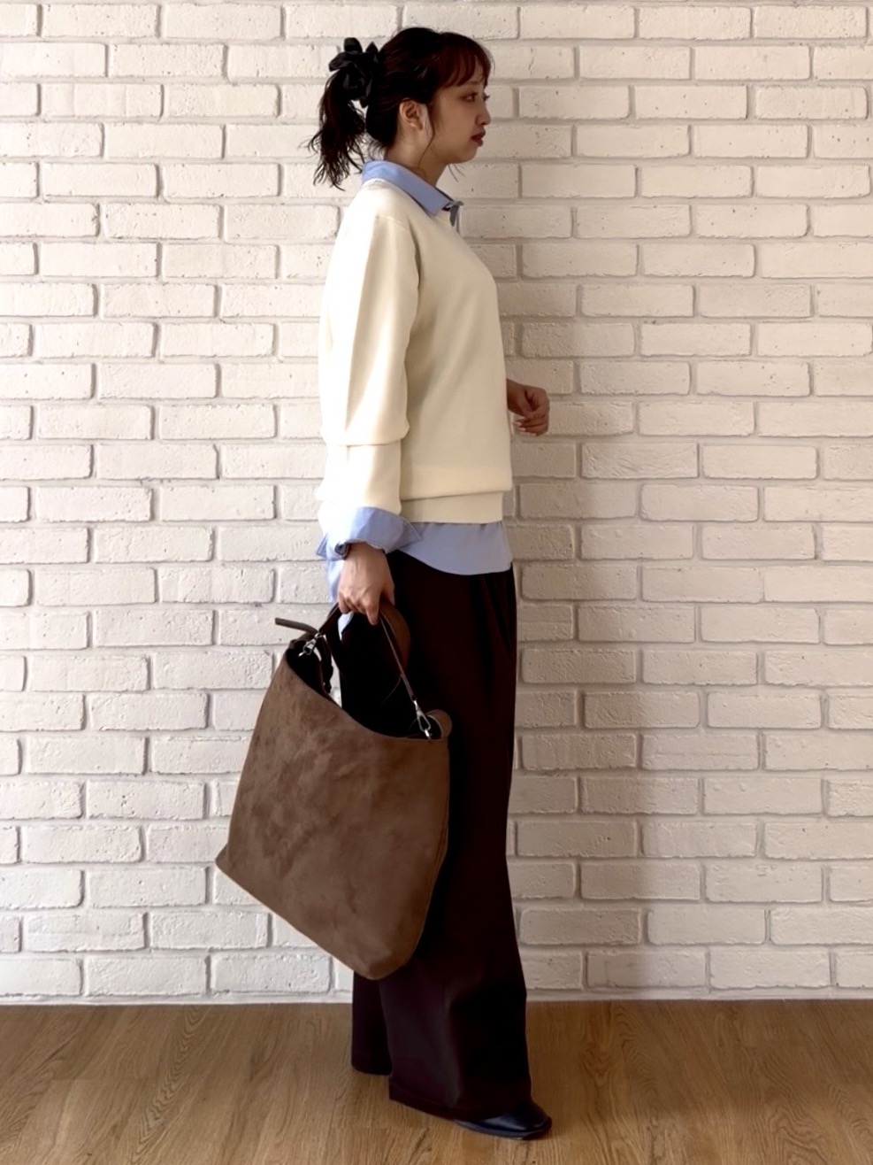 YUKAさんの「tk.TAKEO KIKUCHI｜【選べる7色】トロミドレープカラーシャツ/トロミ/梨地/7色/レギュラーカラー/長袖」を使ったコーディネート