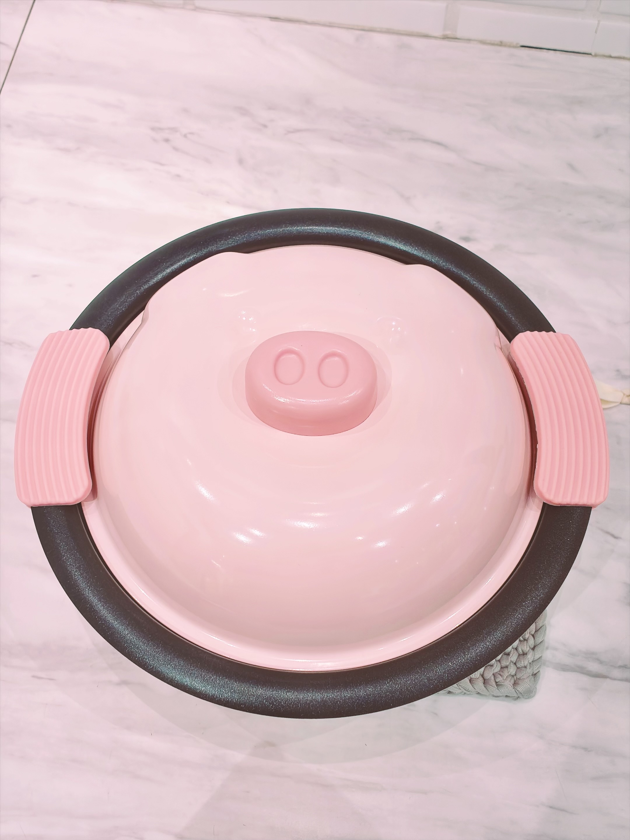 rieさんの「212 KITCHEN STORE｜アニポ IH対応卓上鍋18cm ブタ」を使ったコーディネート