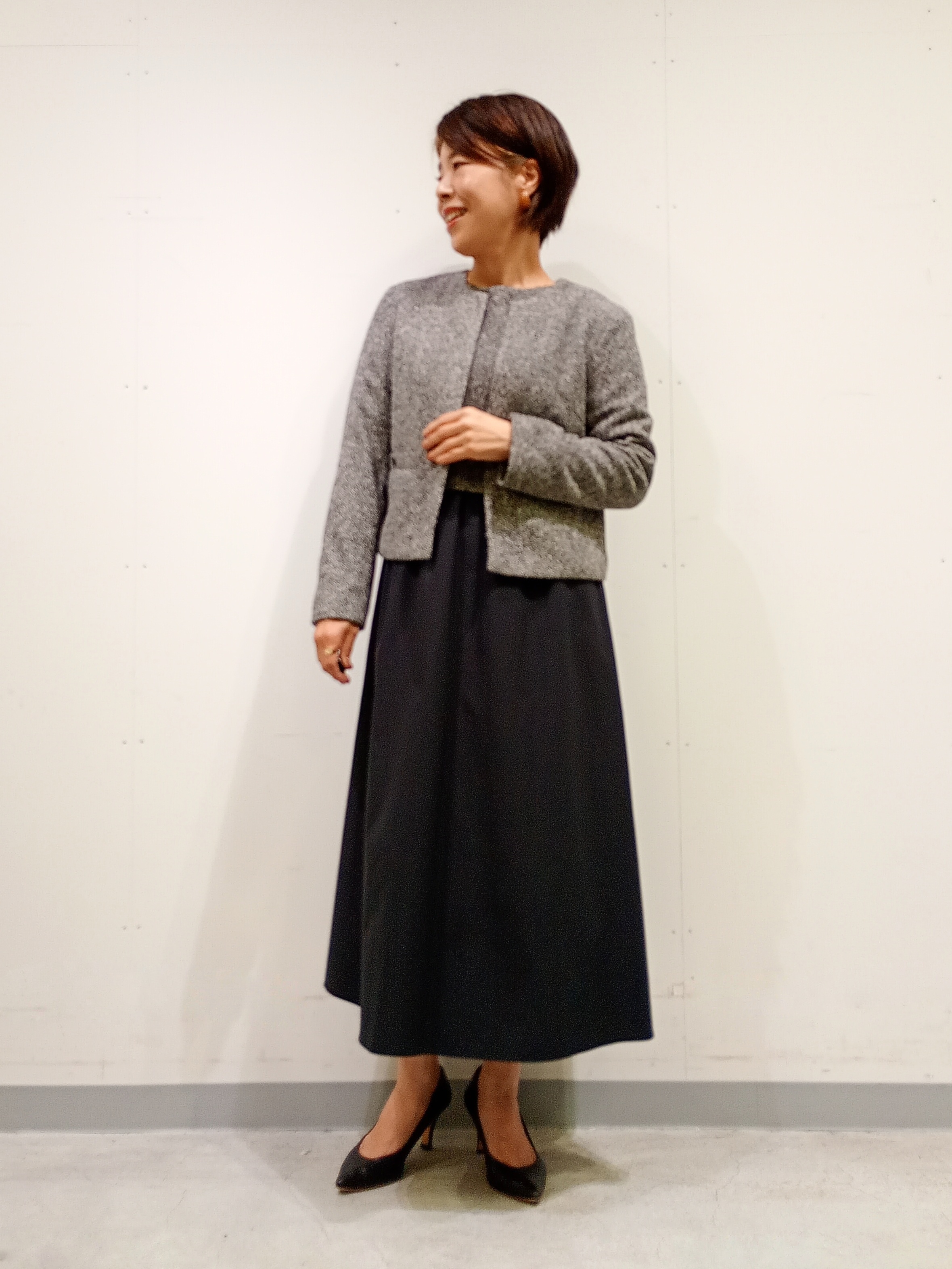 Kさんの「INDIVI｜【風合い柔らか／SETUP可】ブークレ起毛ジャージ切替ワンピース」を使ったコーディネート