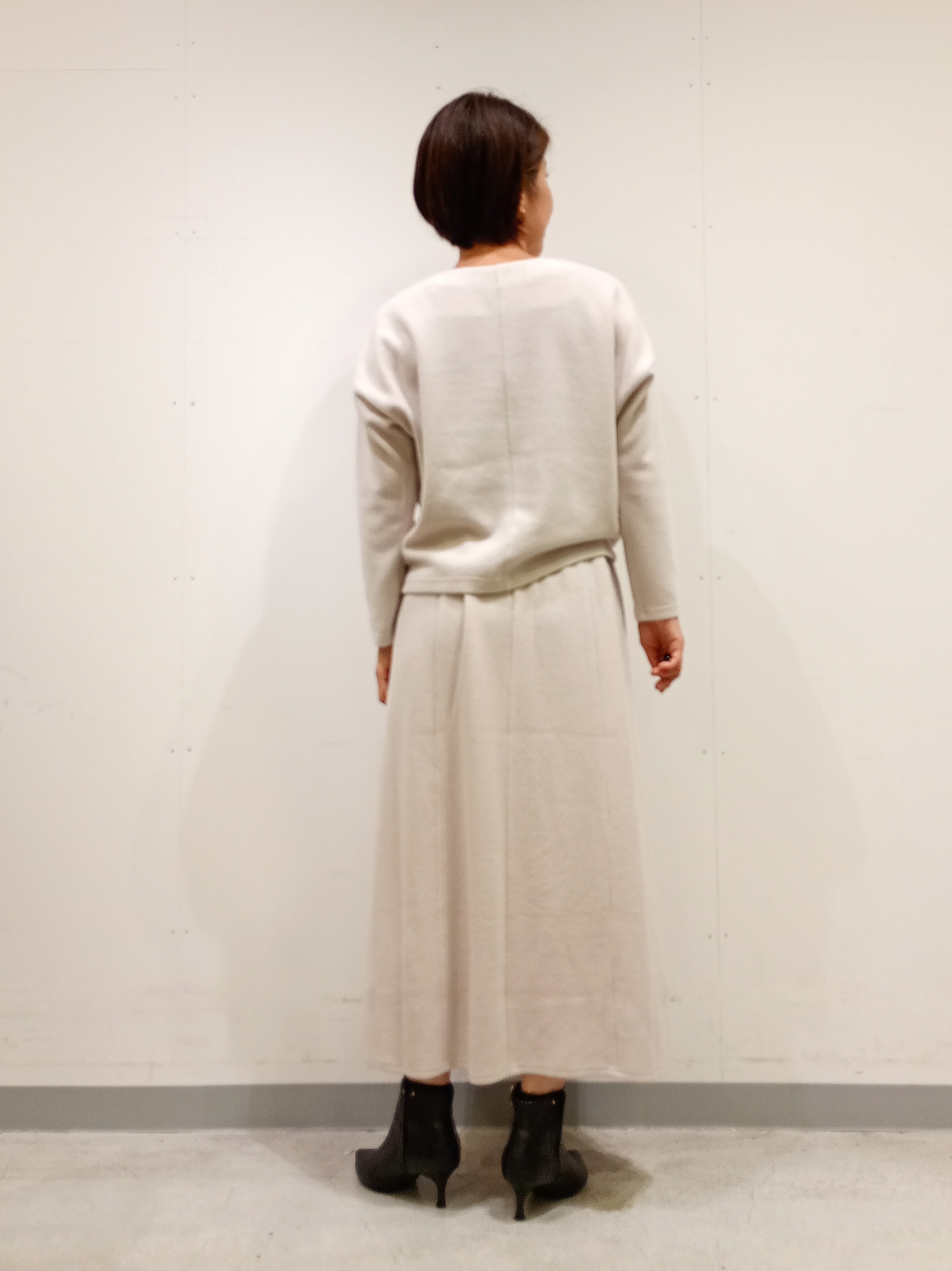 Kさんの「INDIVI｜【羽織るだけでお洒落】カールエコファー ジレ」を使ったコーディネート