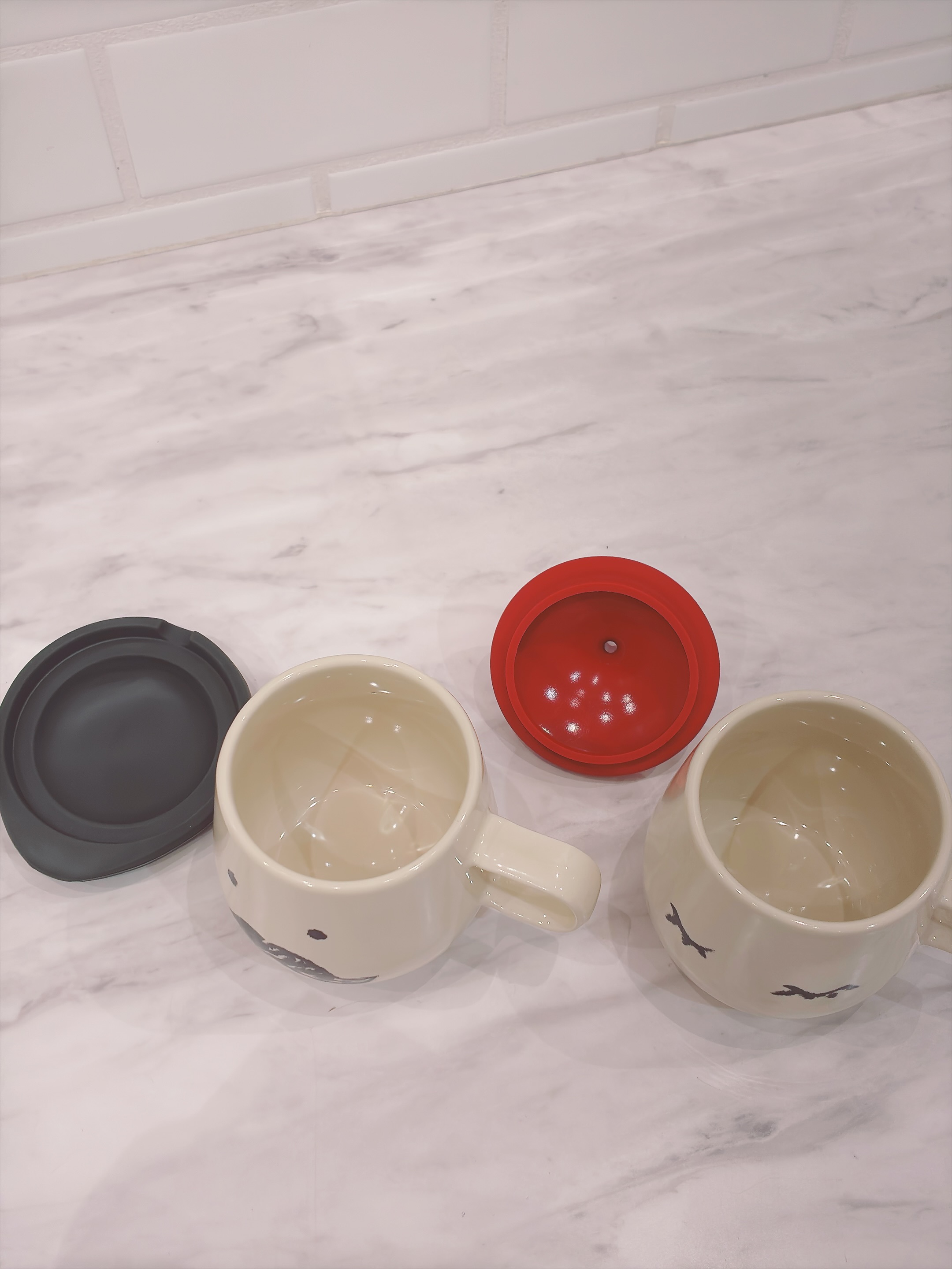 rieさんの「212 KITCHEN STORE｜オールメンバーズ 蓋付マグ BK」を使ったコーディネート