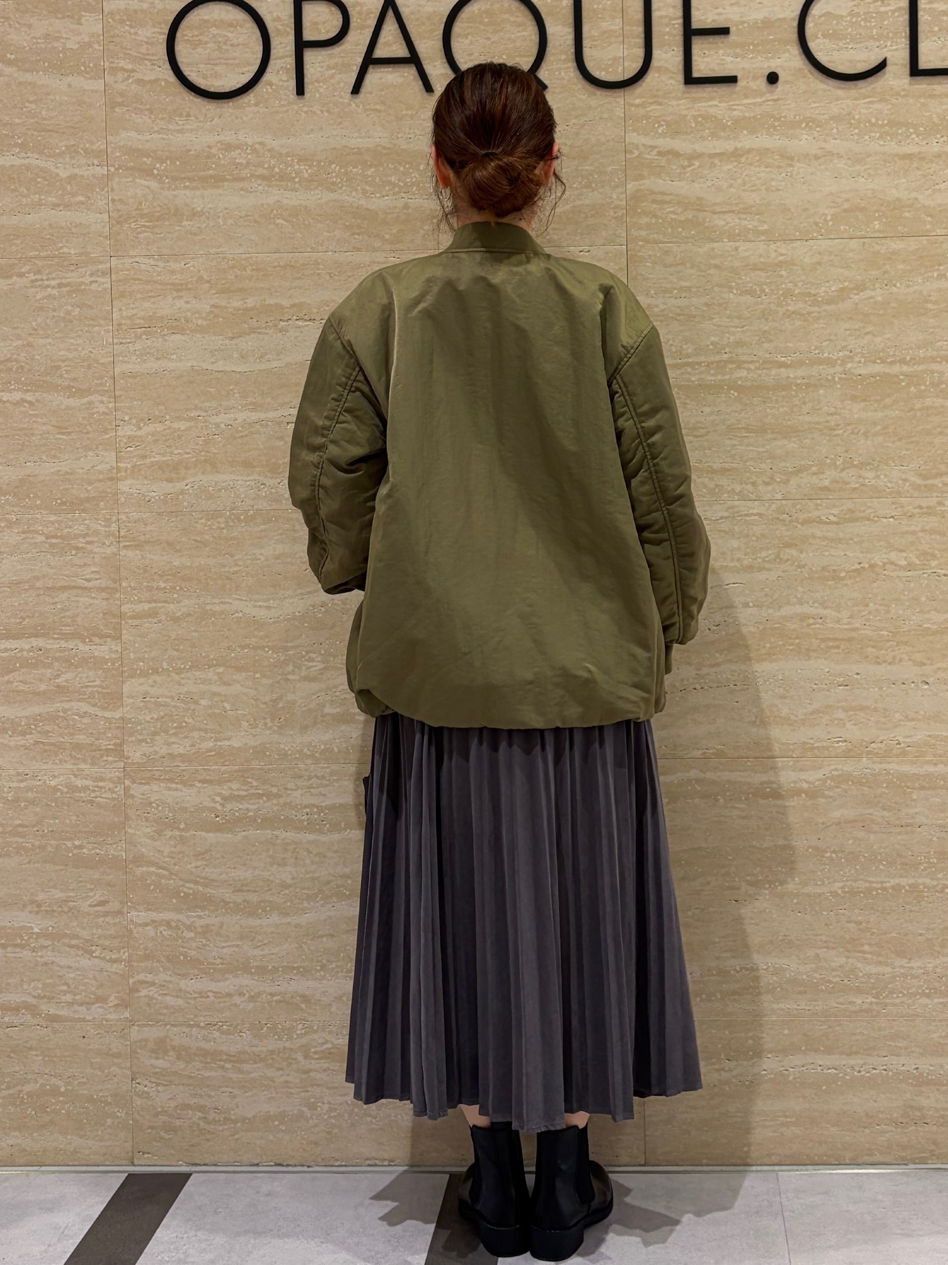 みやさんの「OPAQUE.CLIP｜【保温中綿／撥水】ミドルMA－1《洗濯機OK》」を使ったコーディネート