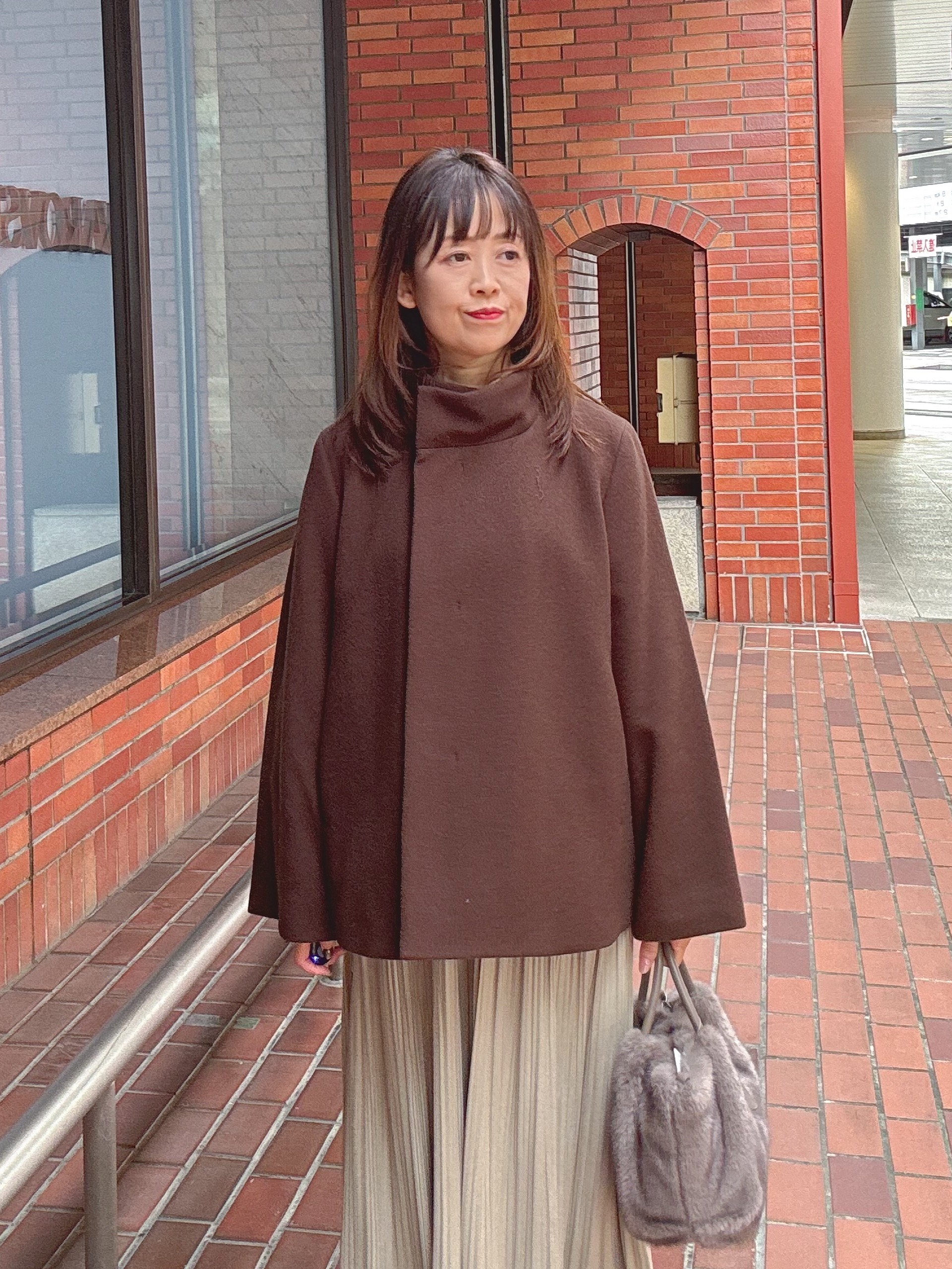 makiさんの「UNTITLED｜【軽アウター/ウール100】ウールショートコート」を使ったコーディネート